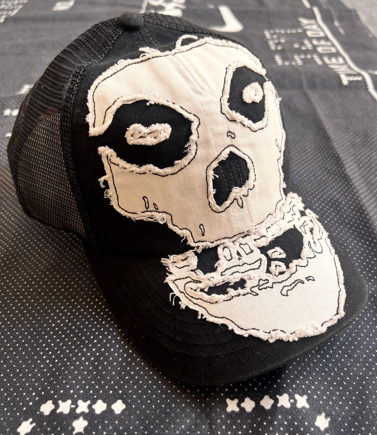 Supreme Supreme Misfits Mesh Back 6-Panel Trucker Hat Black SS26 cap Size ONE SIZE - 3 Thumbnail