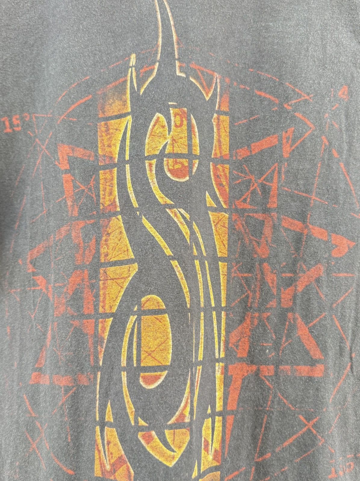 Band Tees Thrashed Vintage Slipknot Heavy Metal Faded Grunge Tee Size US L / EU 52-54 / 3 - 8 Thumbnail