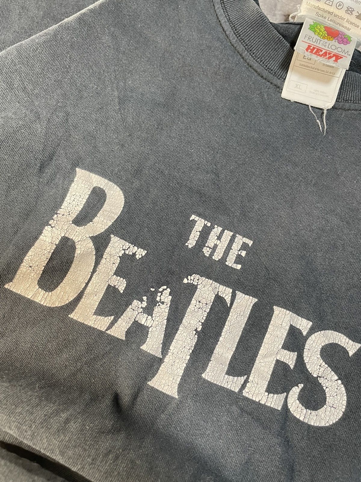 Band Tees Vintage 2005 The Beatles tee sun faded big logo size XL Size US XL / EU 56 / 4 - 5 Thumbnail