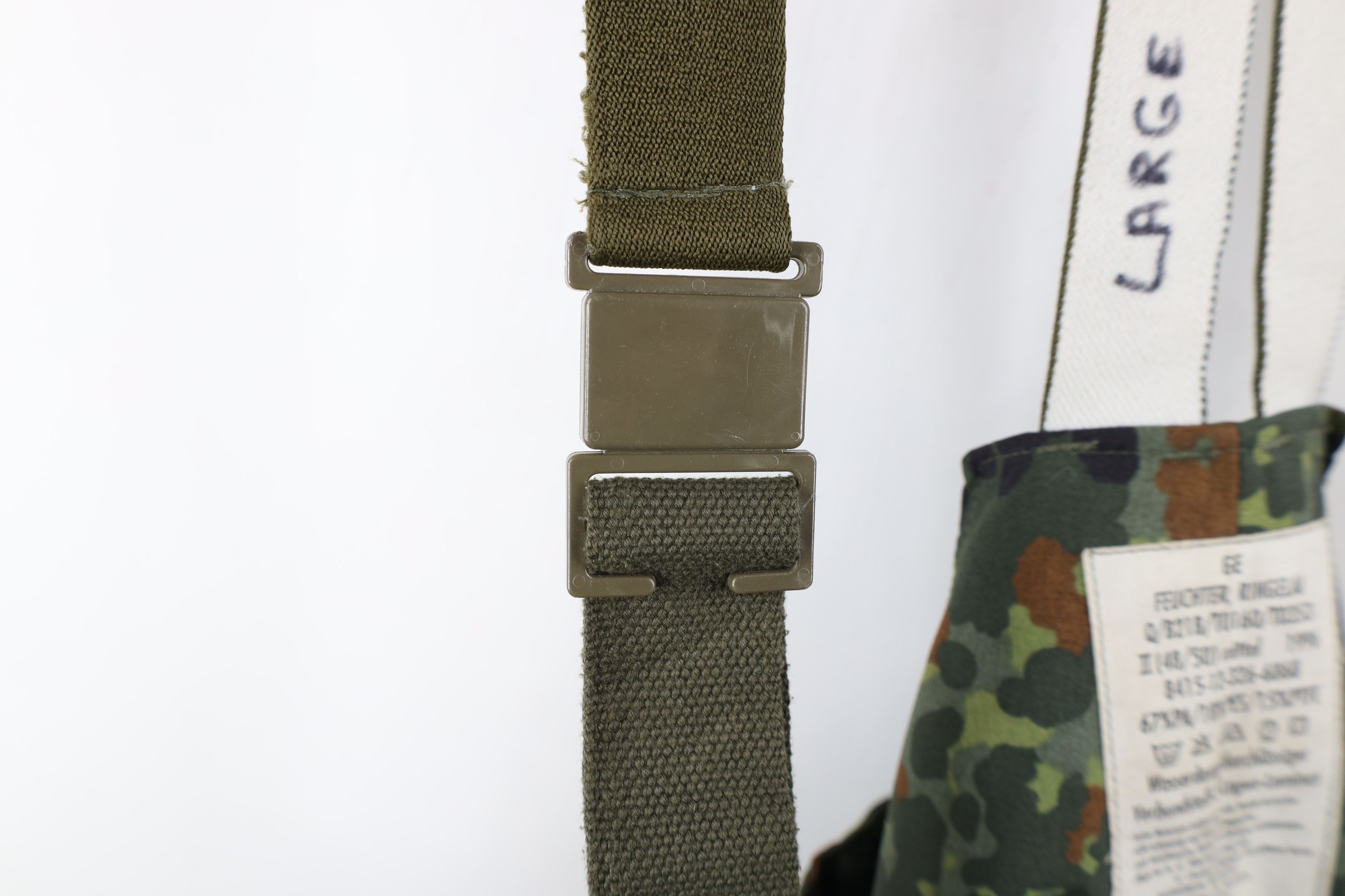 Vintage Vintage 90s Goretex German Military Camouflage Overalls Size US 36 / EU 52 - 15 Thumbnail
