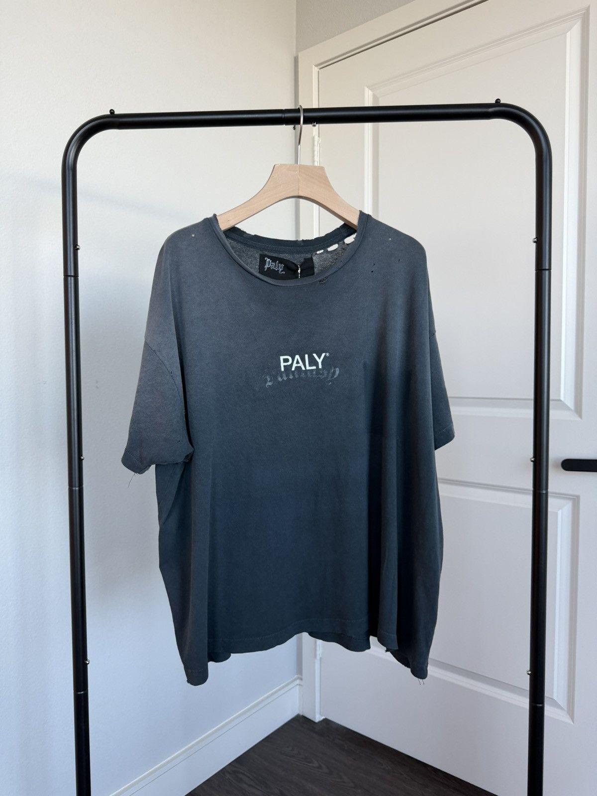 Paly Hollywood Black Core logo Tee