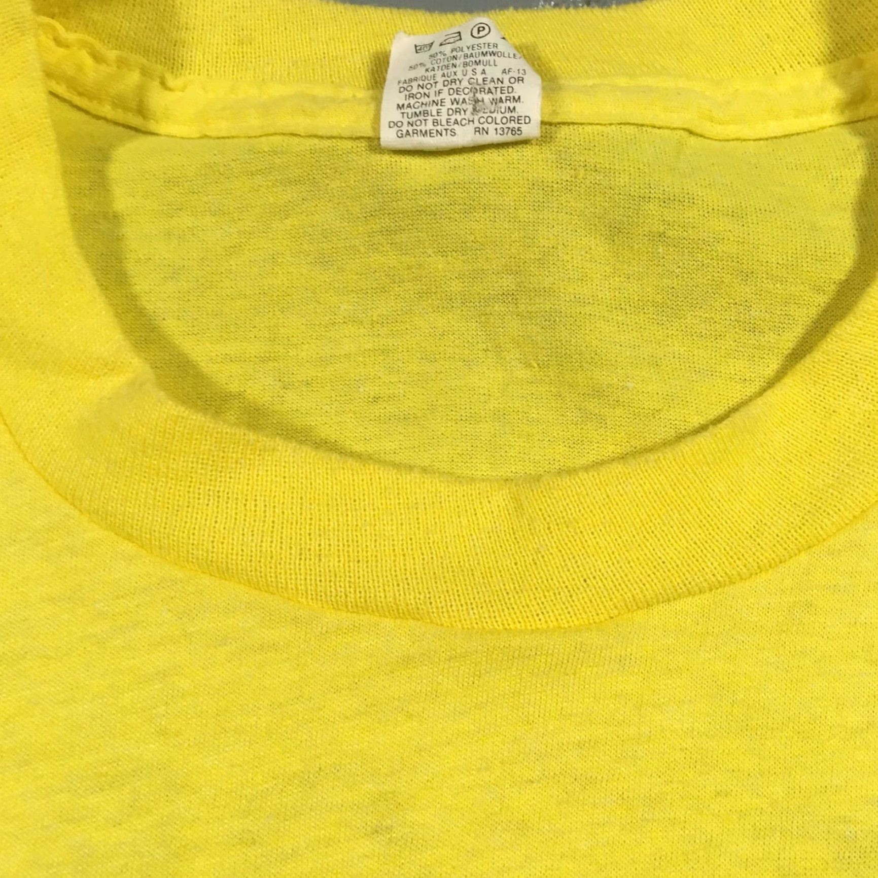 Vintage VINTAGE Screen Stars T Shirt 1980s XL Yellow Men Graphic Tee Lathrop California Alligator Races Sportswear/Beach Size US XL / EU 56 / 4 - 6 Thumbnail