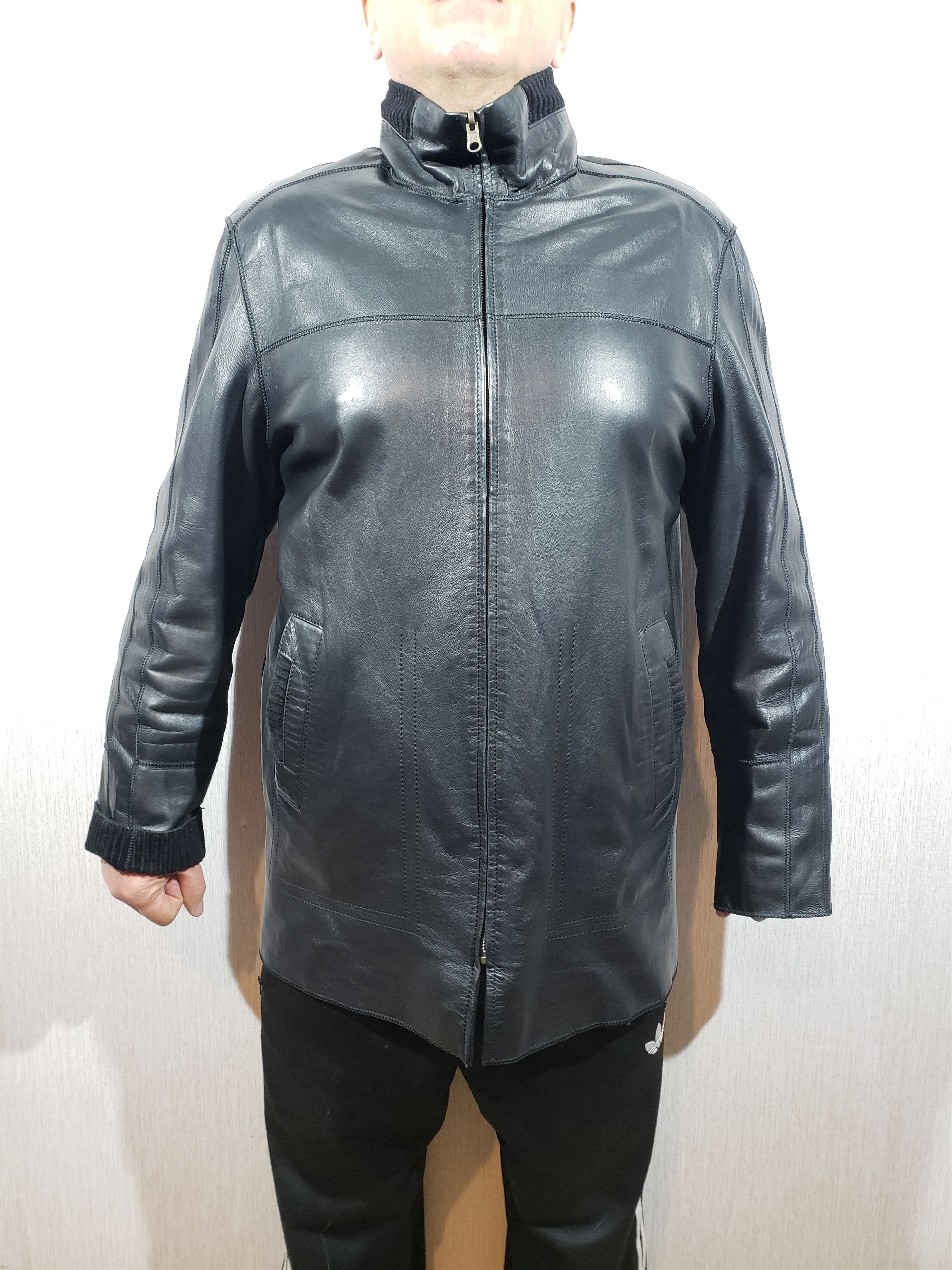 Two-sided men's leather jacket.