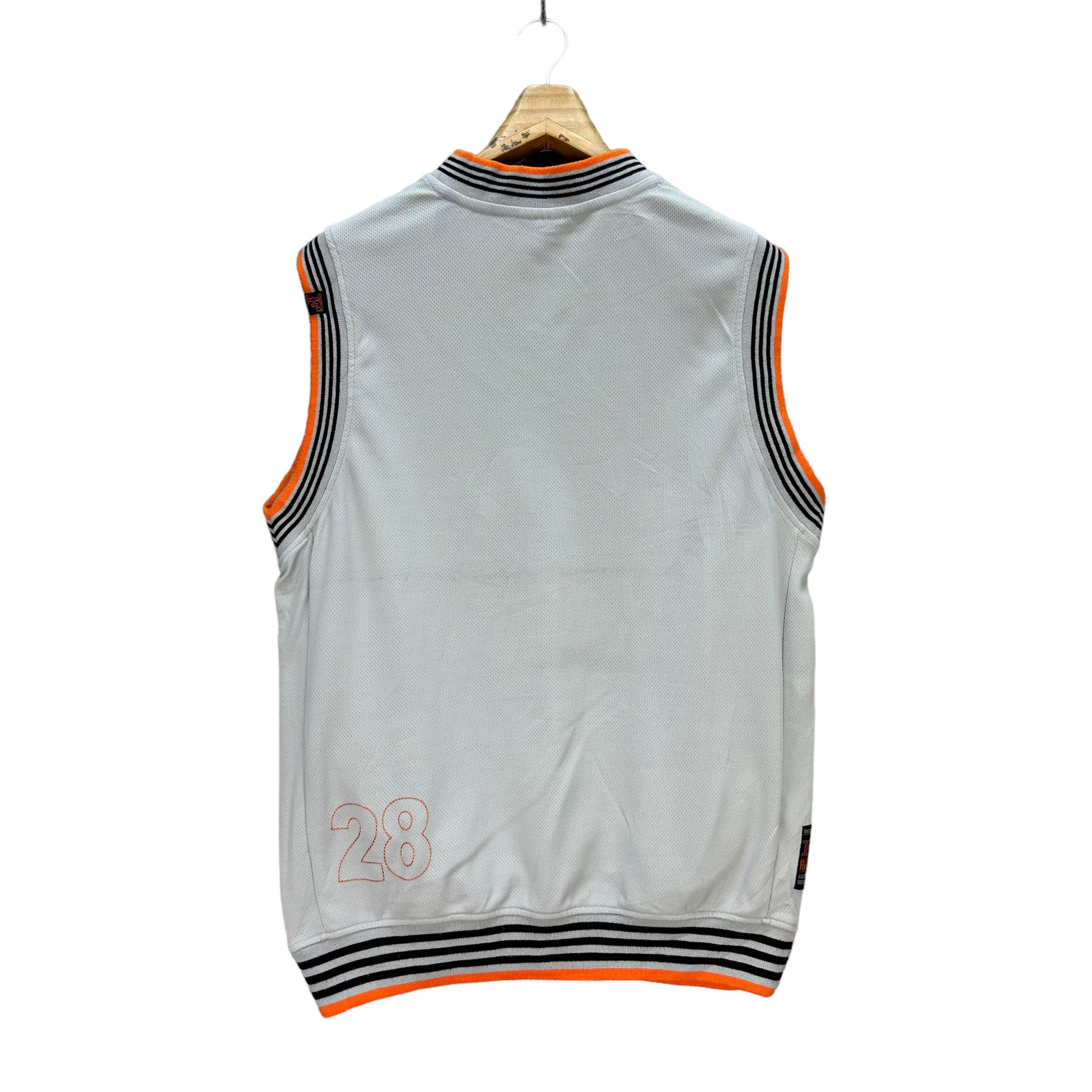 Japanese Brand FLY BEANS GRAPHIC SLEEVELESS #7537-151 Size US L / EU 52-54 / 3 - 14 Thumbnail