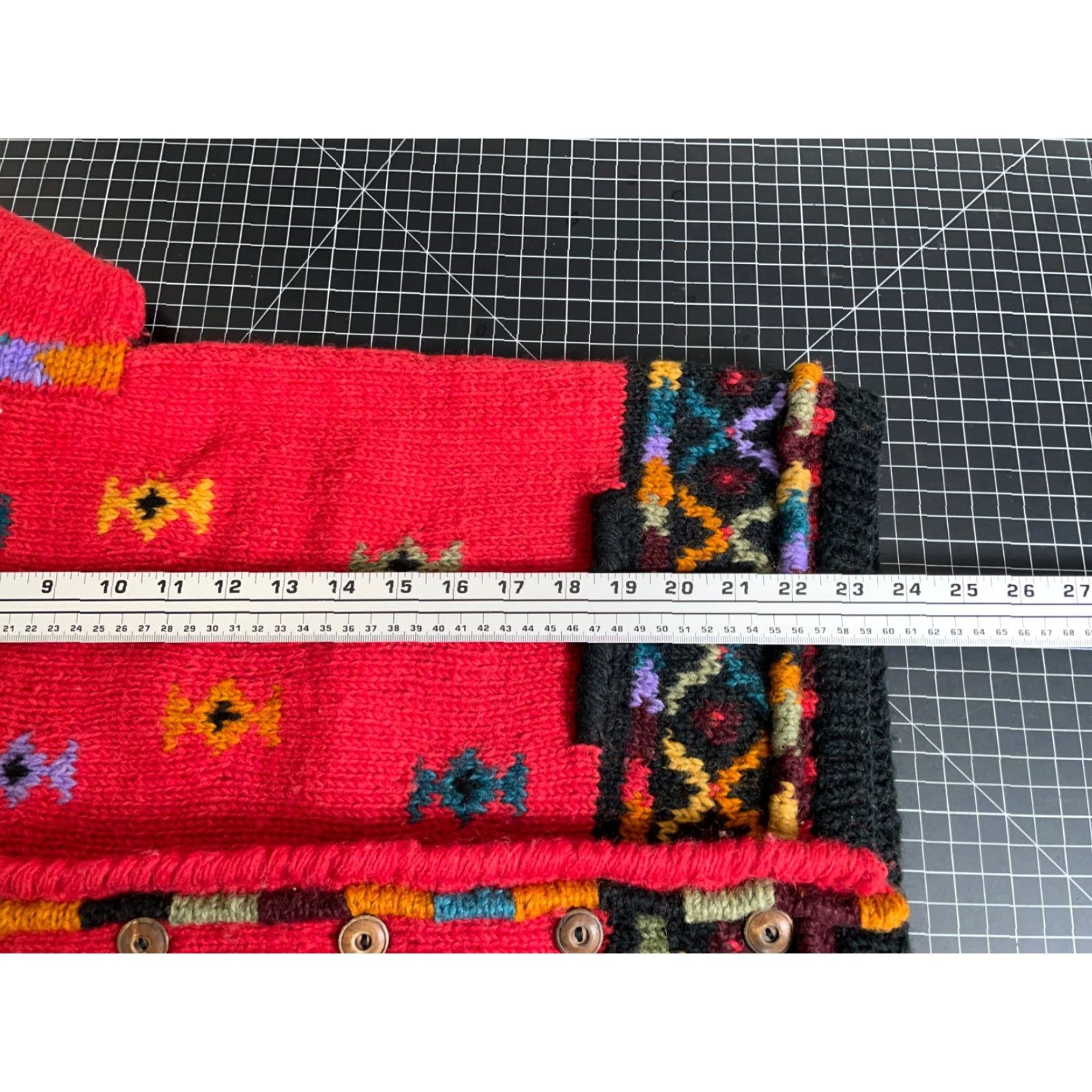 Vintage VINTAGE Icelandic Design Cardigan Women’s Small/Medium Red Geometric Knit Wool Crew Neck Long Sleeve Size M / US 6-8 / IT 42-44 - 6 Thumbnail