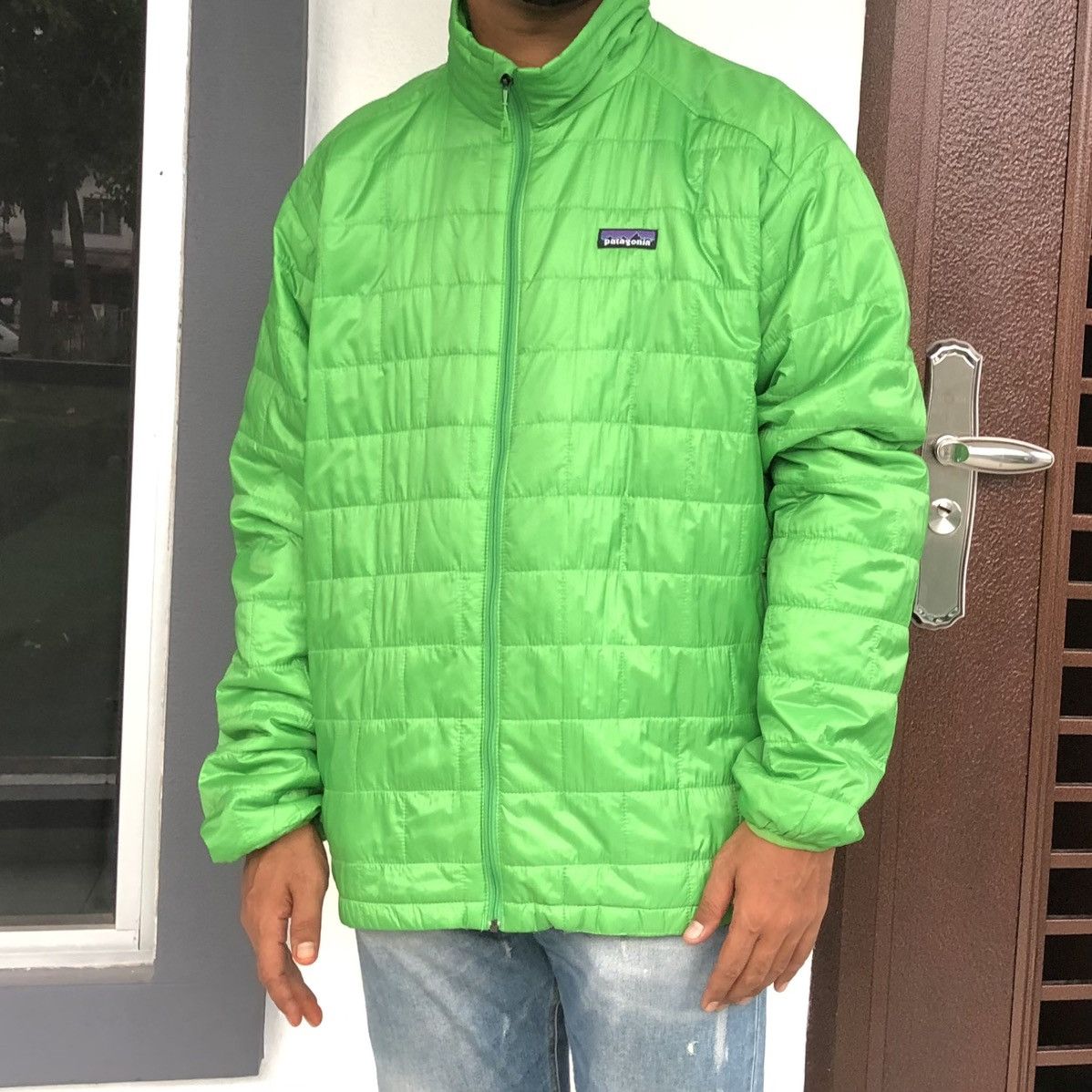 Image of Patagonia Men’S Nano Puff Jacket in Green, Men's (Size XL)