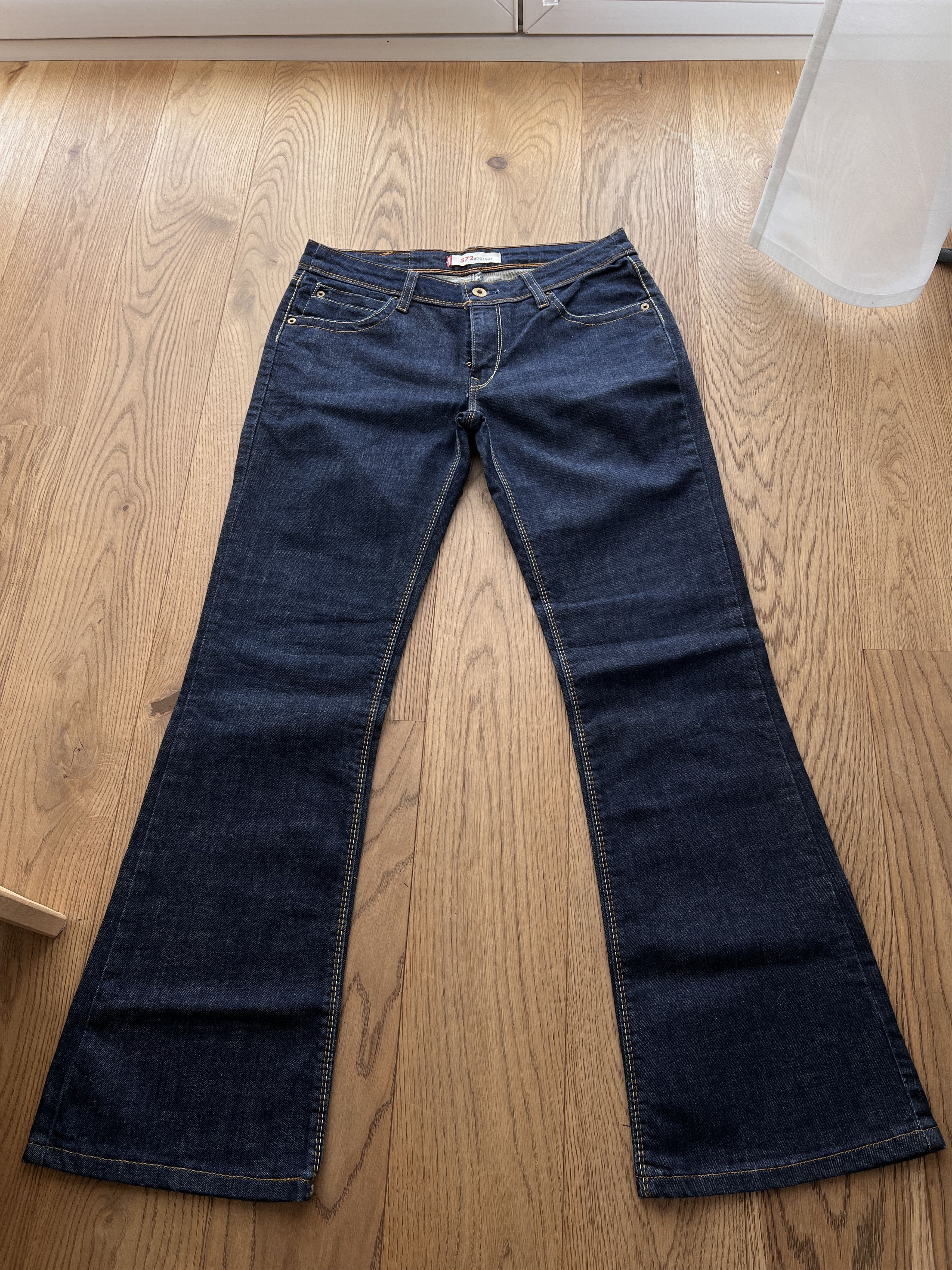Levi's Vintage Clothing Levis 572 Low rise boot cut flared denim jeans y2k pants 00s Size US 31 - 5 Thumbnail