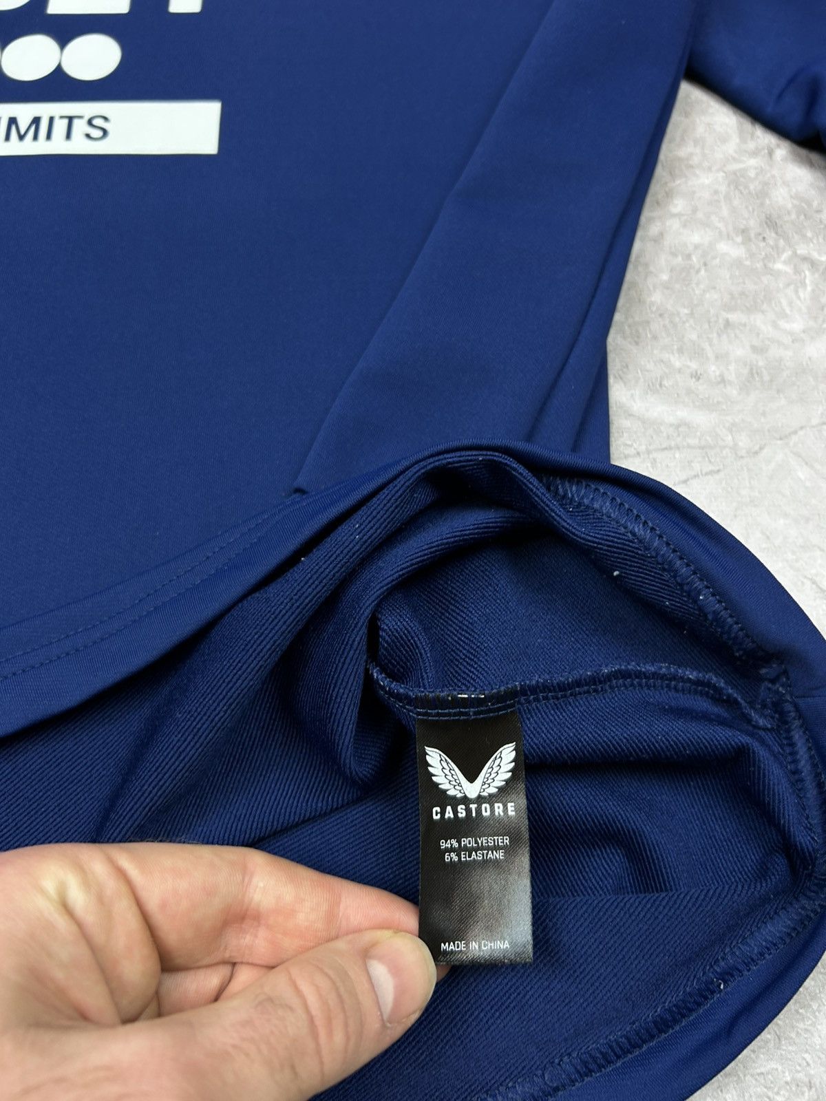 Castore Rangers Castore track jacket sweatshirt long sleeve size Xl Size US XL / EU 56 / 4 - 8 Thumbnail