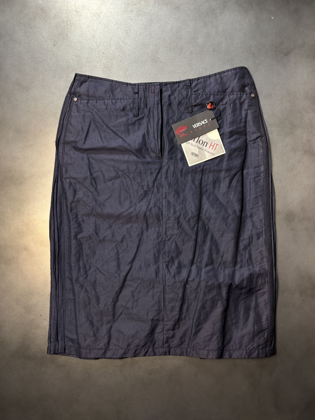 Versace × Vintage Vintage Versace Sport Skirt Nylon 2000s 1990s Deadstock Size 28" / US 6 / IT 42 - 3 Thumbnail
