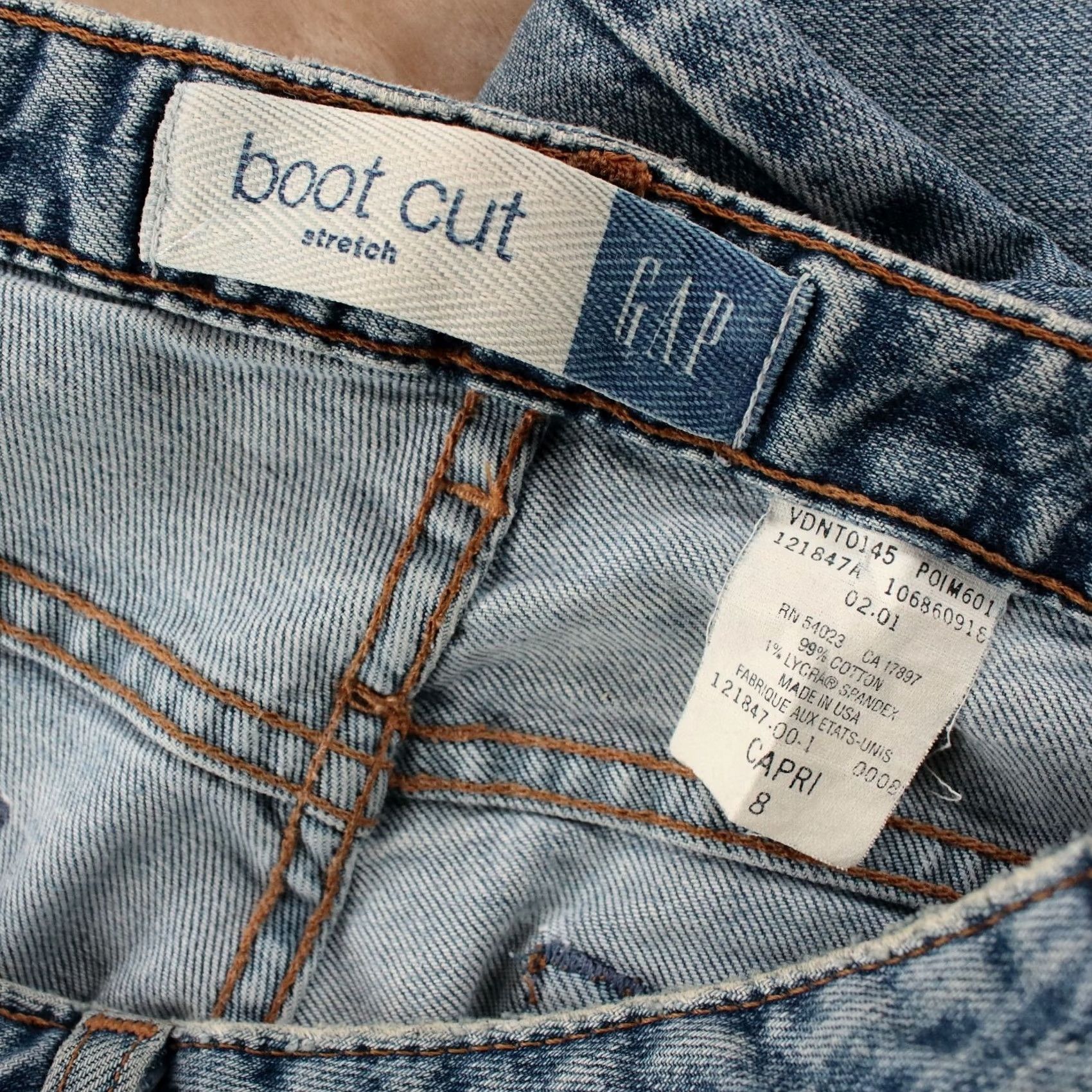 Gap VTG GAP Capri Jeans Y2K Stonewash Bootcut Denim 8 Blue Women Capris Jeans Capris Slit Hem Stretch Capri 2000s Womens Jeans GAP USA Made Size 30" / US 8 / IT 44 - 6 Thumbnail