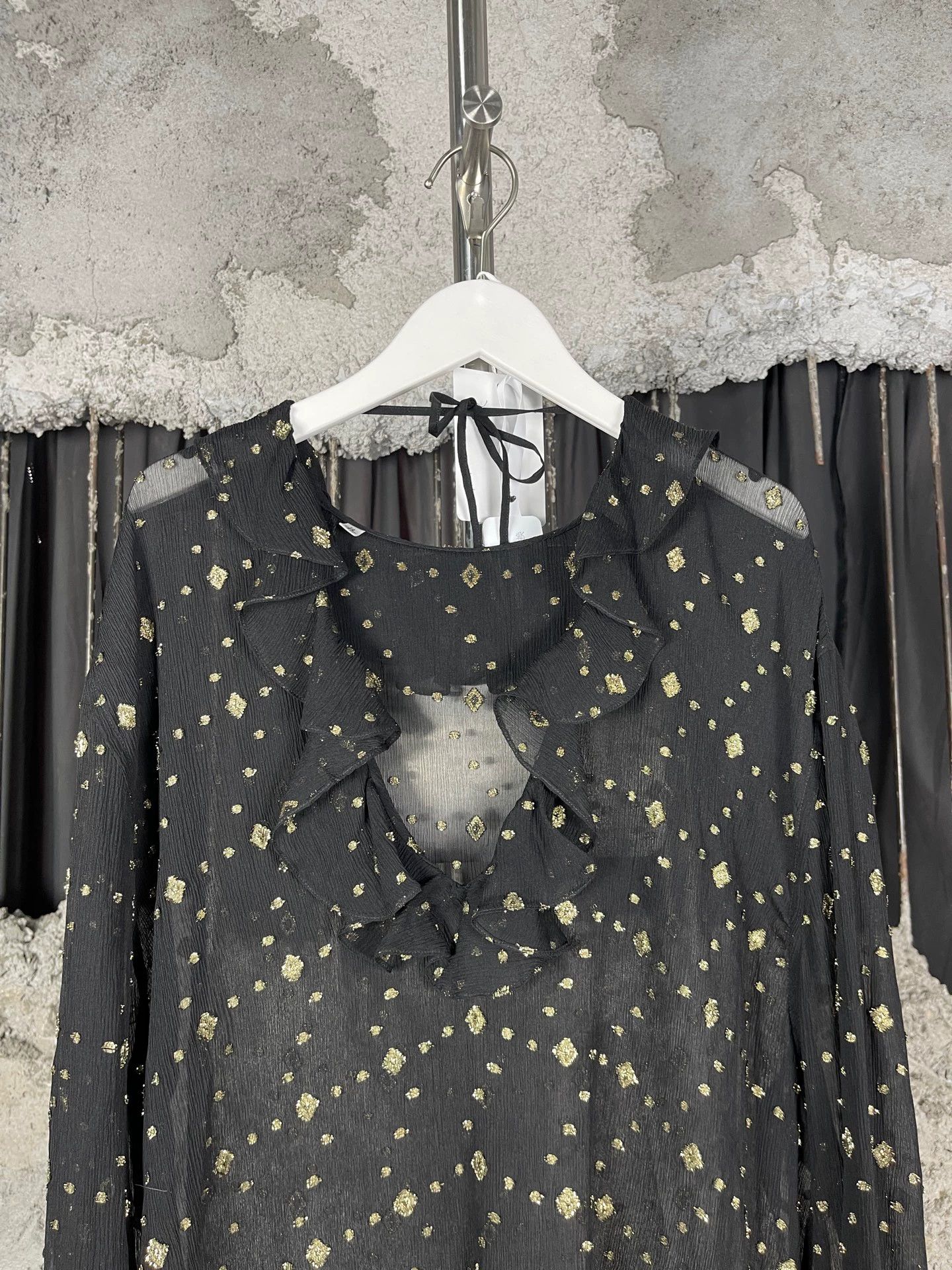 Saint Laurent Paris SLP Women's Heavy Crepe Jacquard Blouse Size 39 Size XS / US 0-2 / IT 36-38 - 3 Thumbnail