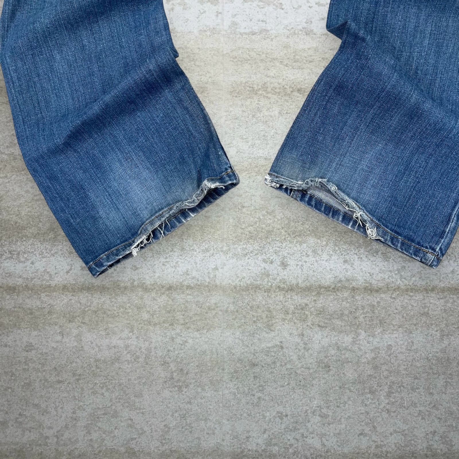 Tommy Hilfiger Vintage Y2K Tommy Hilfiger Jeans 34x30 Flared Medium Wash Size 34" / US 12 / IT 48 - 5 Thumbnail