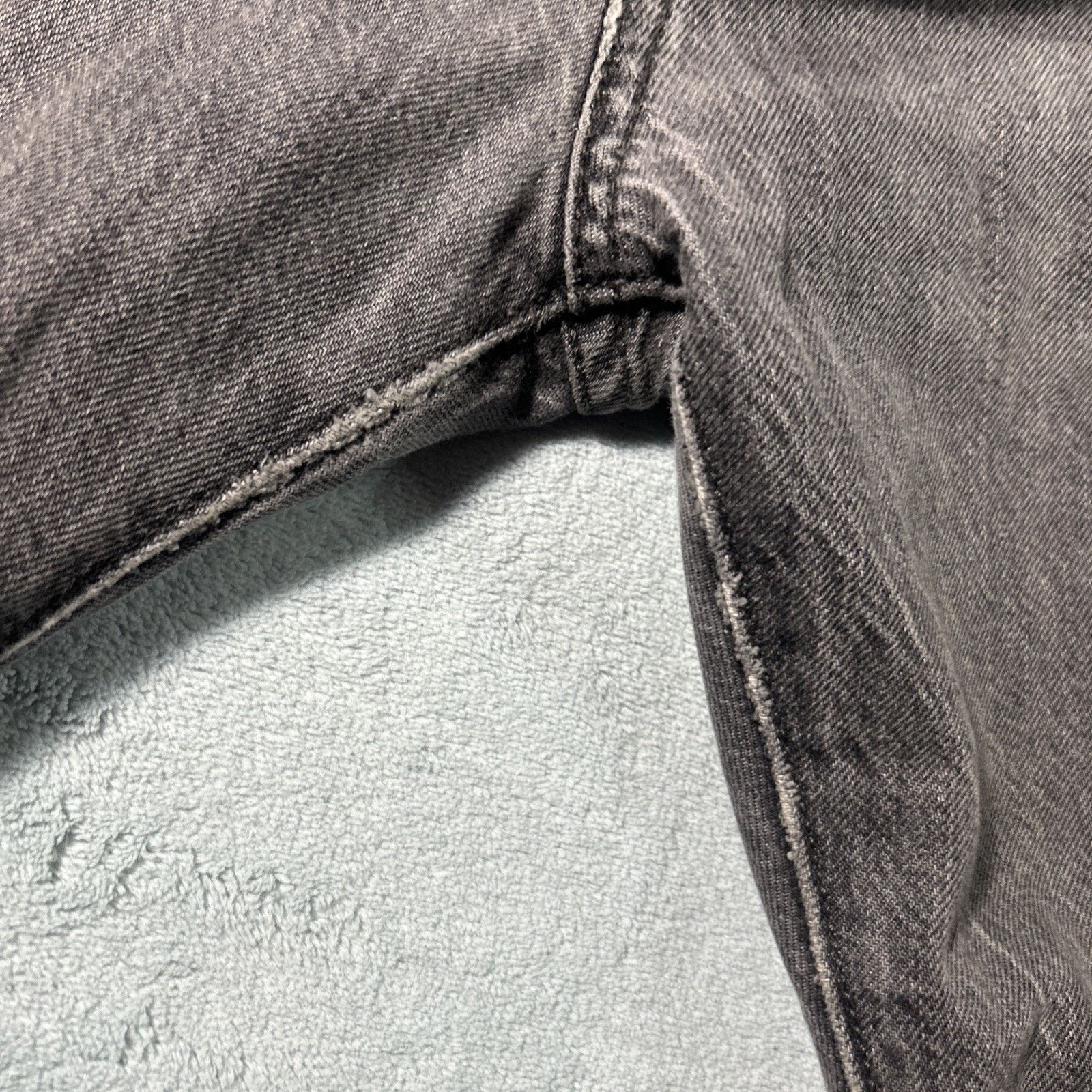 Levi's Levis 501 Straight Jeans Women 32x25 Raw Hem Hamilton Button Size 32" / US 10 / IT 46 - 12 Thumbnail