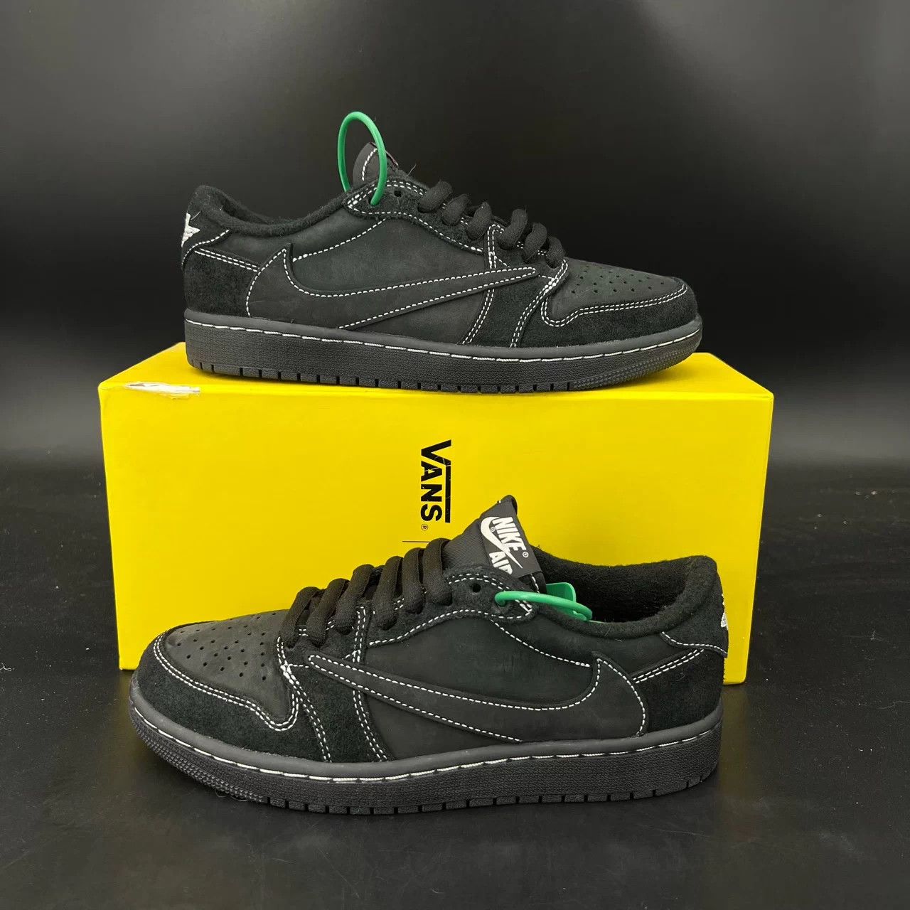Nike Air Jordan 1 Low TS 'Black Samurai' Wmn 38.5 Worn LN WithBox Size US 8 / IT 38 - 3 Thumbnail