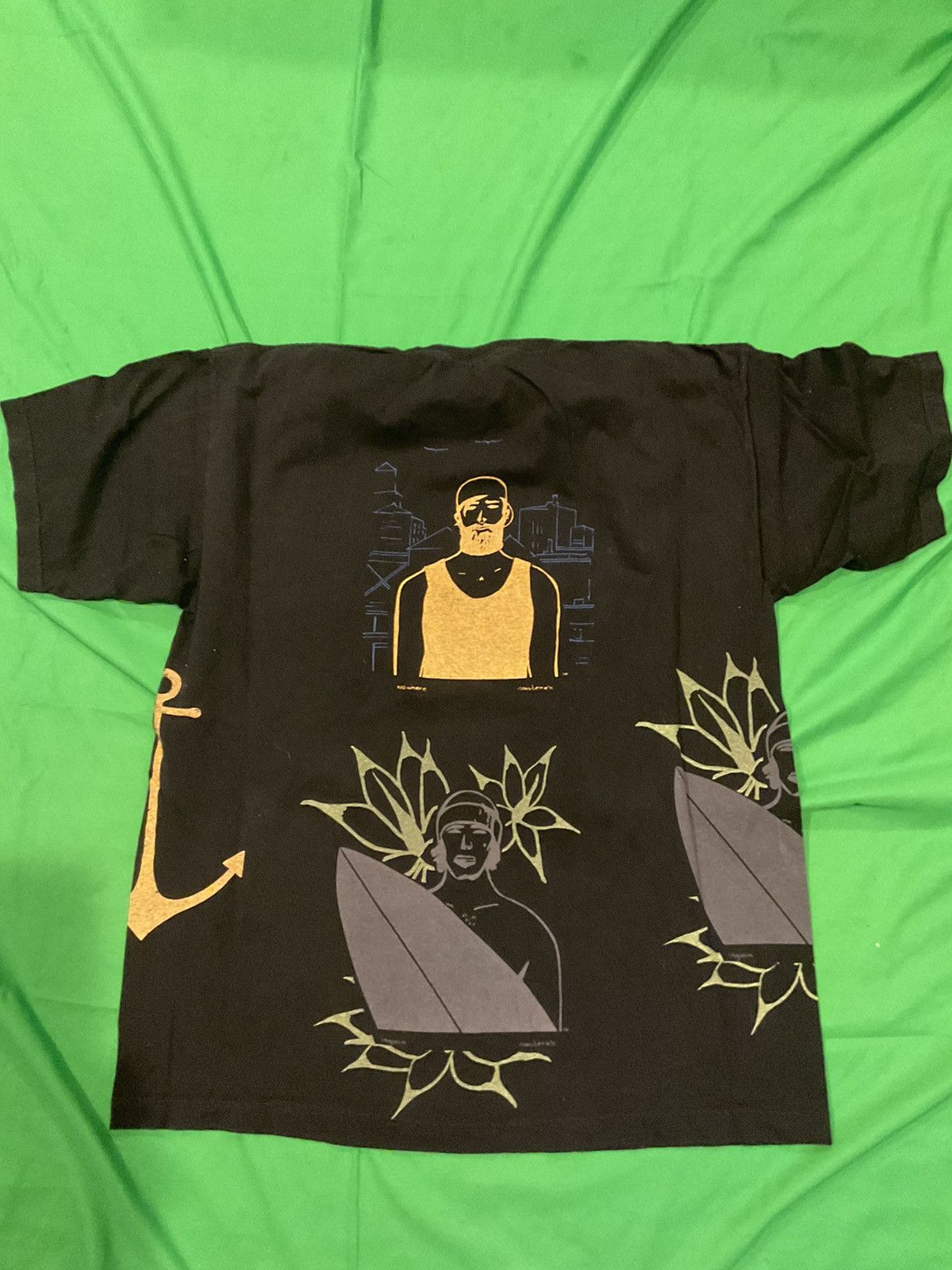 Vintage 1998 "The War" black and yellow t-shirt Size US XL / EU 56 / 4 - 2 Thumbnail