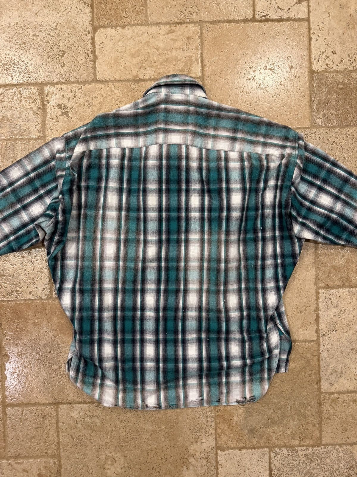 Maison MIHARA YASUHIRO Maison Mihara Yasuhiro Distressed Green Check Flannel Shirt Size US L / EU 52-54 / 3 - 16 Thumbnail