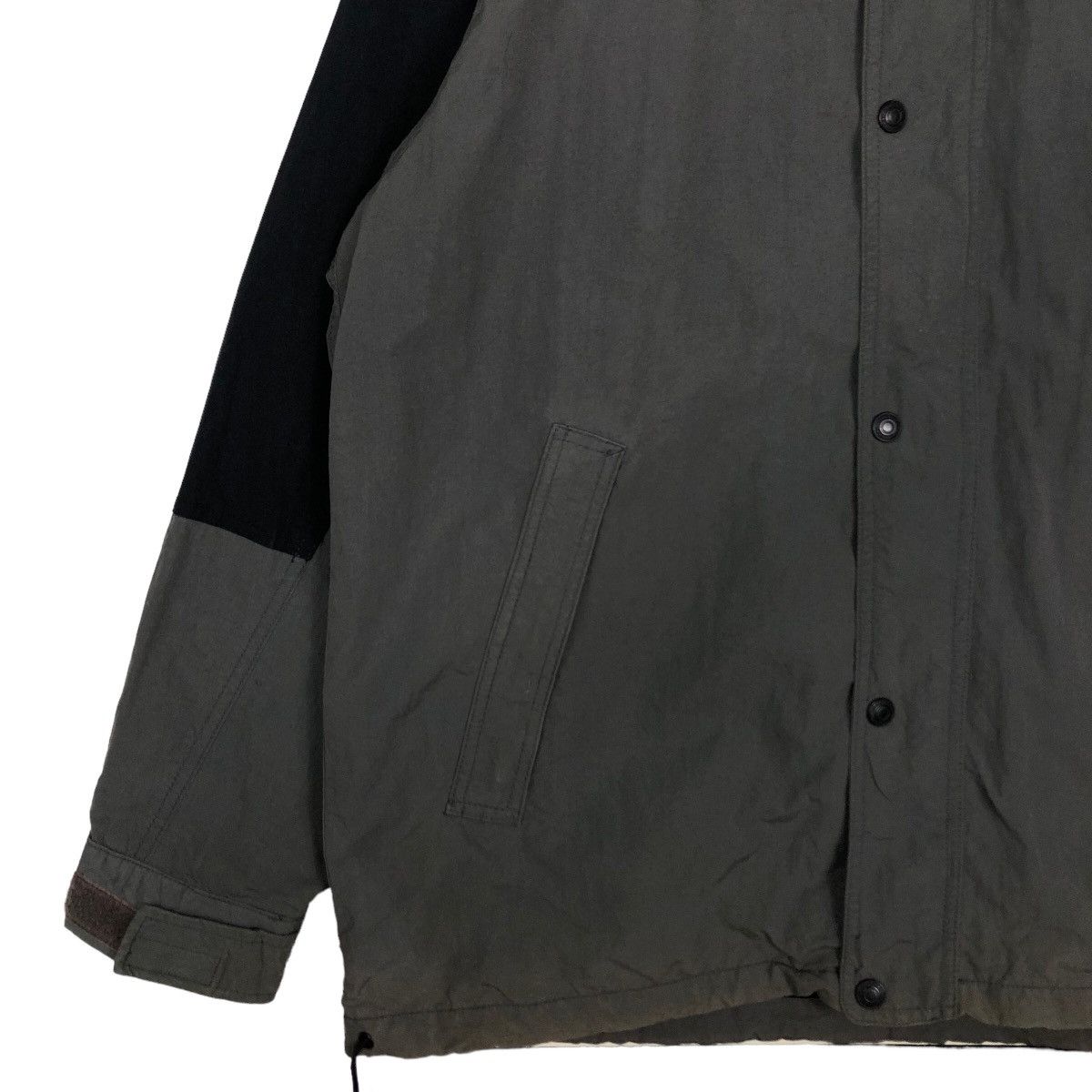 Japanese Brand 🔥Vtg Windbreaker Jacket Single Layer Lucky Strike Racing Size US L / EU 52-54 / 3 - 5 Thumbnail