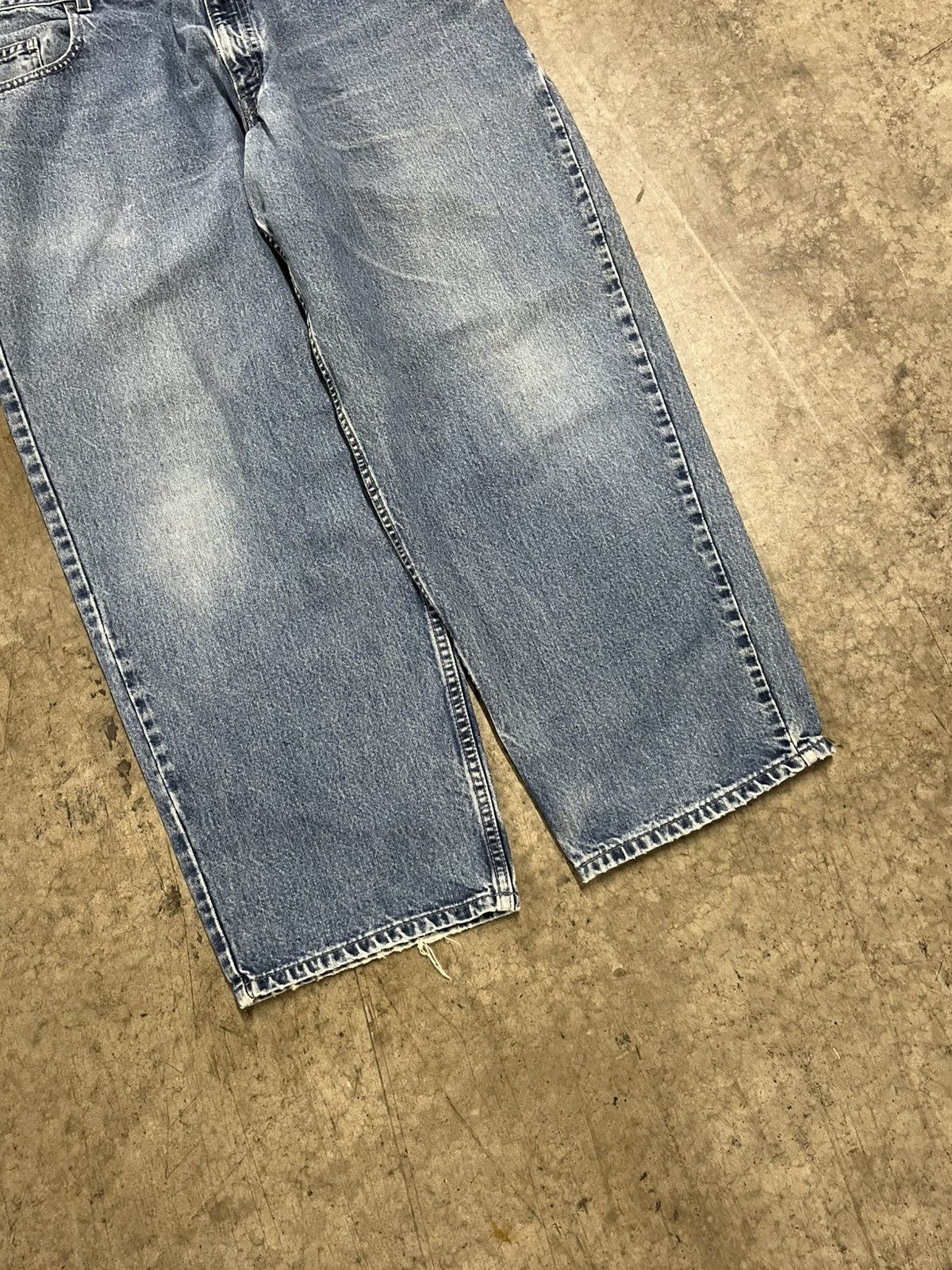 Levi's × Vintage Levi’s silver tab vintage baggy wide leg pants skater hype Size US 36 / EU 52 - 3 Thumbnail