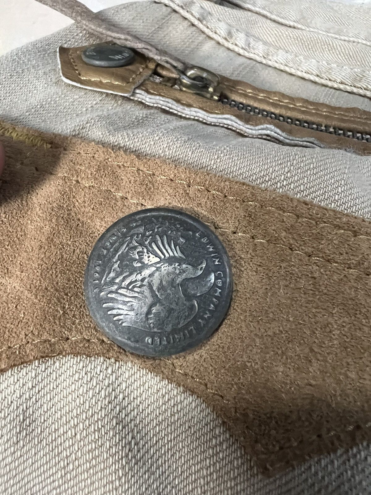 Edwin × If Six Was Nine EDWIN EXCLUSIVE VINTAGE BUFFALO HEAD RARE Size US 31 - 13 Thumbnail