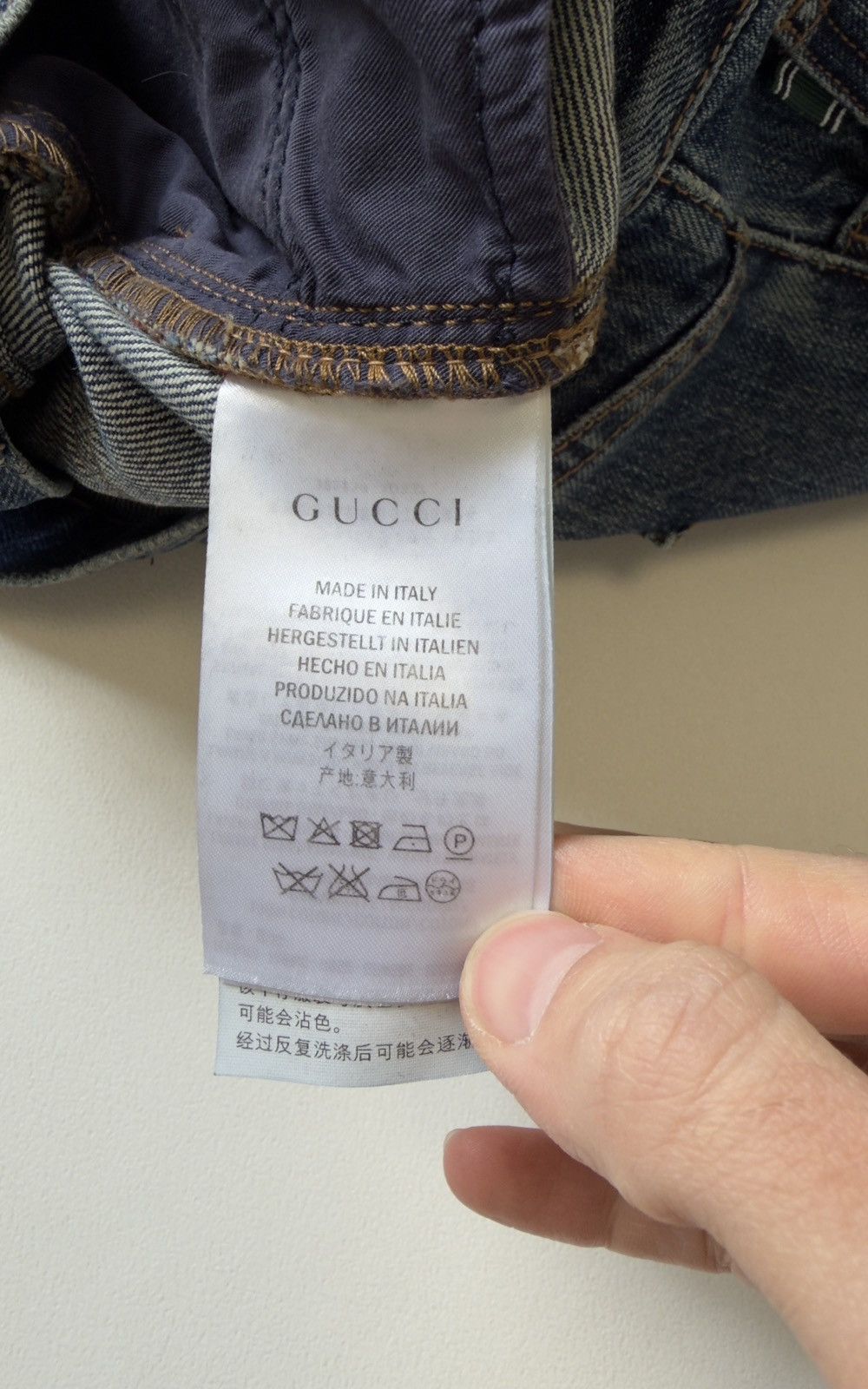Gucci Early 2010s Washed Blue Skinny Jeans Size US 34 / EU 50 - 12 Thumbnail