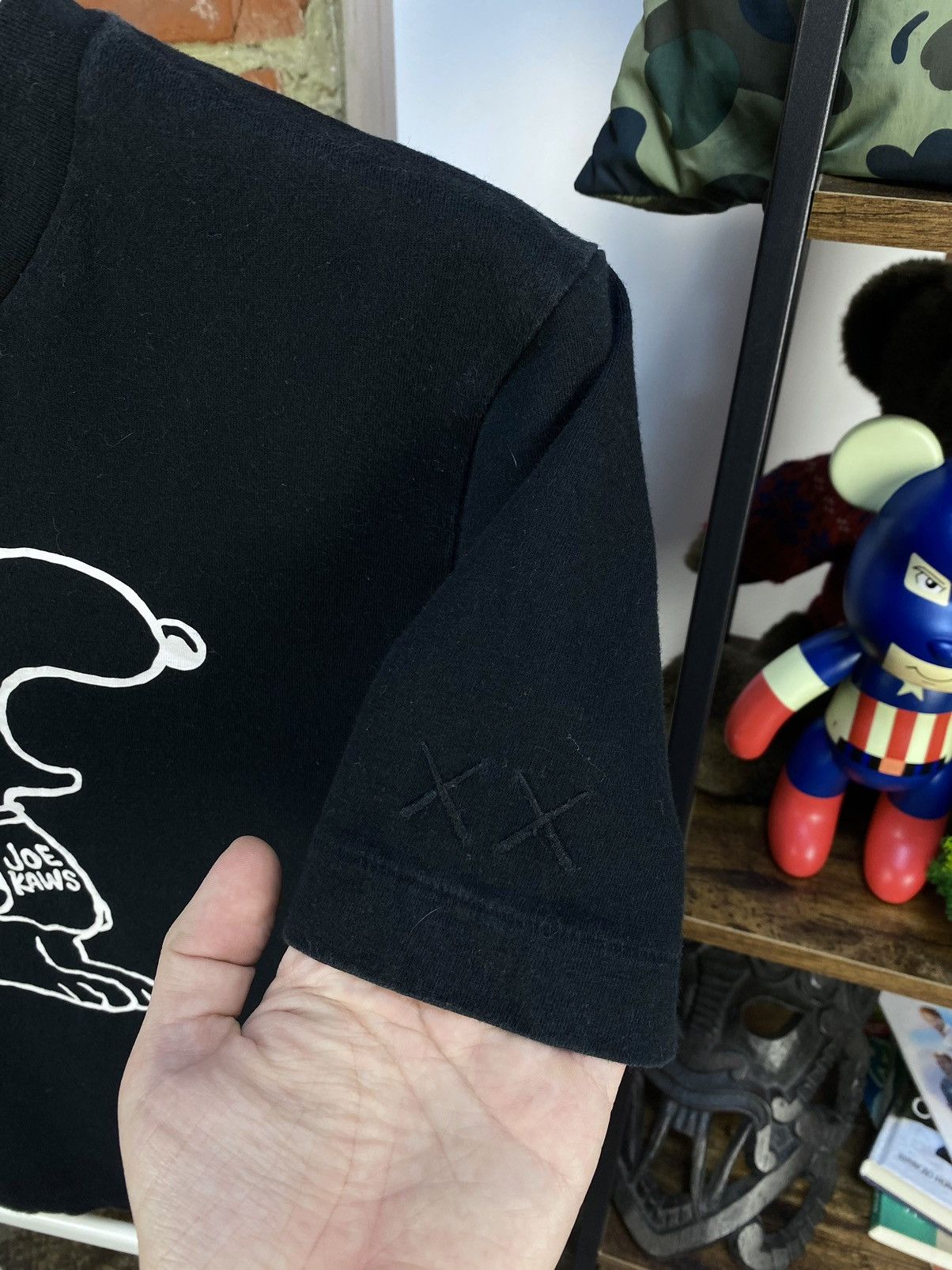Kaws × Peanuts × Uniqlo Uniqlo x Kaws x Peanuts Snoopy Joe Cool T-Shirt Size US XS / EU 42 / 0 - 7 Thumbnail