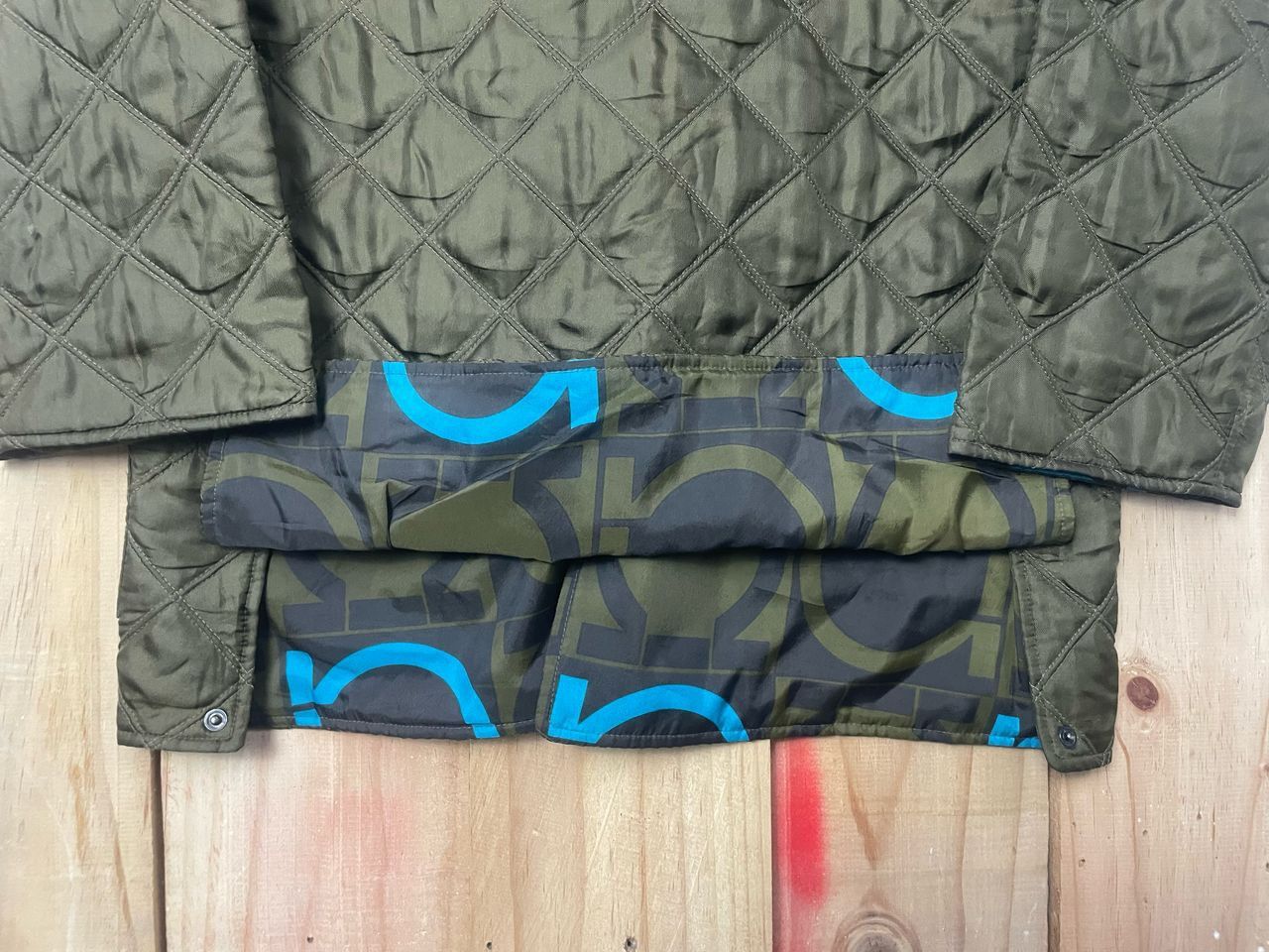 Designer × Salvatore Ferragamo × Vintage Vintage 1990s Salvatore Feragamo Quilted Jacket Size US S / EU 44-46 / 1 - 16 Thumbnail