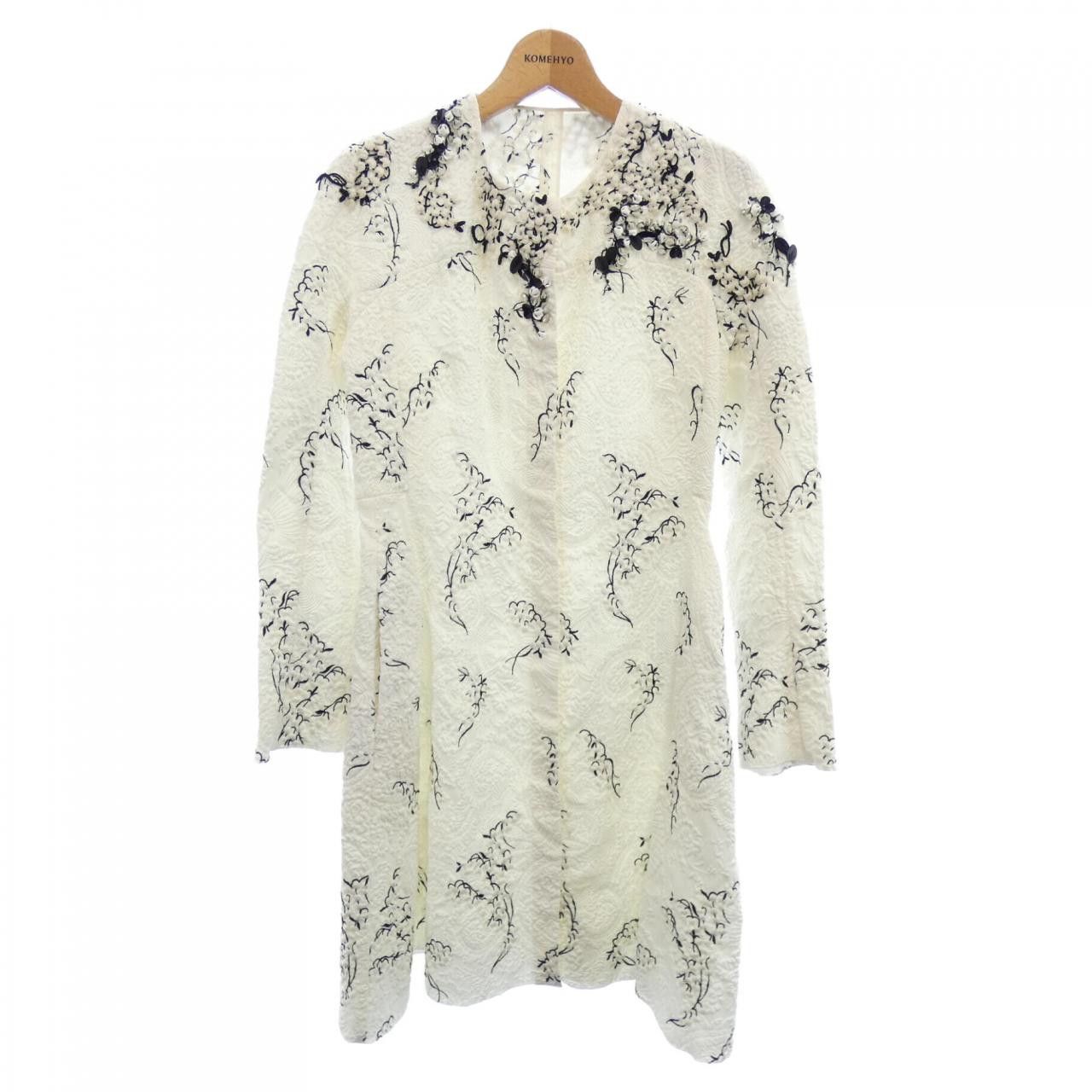 Moncler Moncler Moncler Gammerouge SUSANNE Fur Coat Textile Outerwear SUSANNE DUTY FREE for USA Size ONE SIZE - 1 Thumbnail