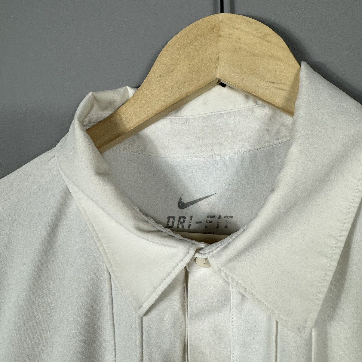 Nike Nike Roger Federer RF TENNIS Shirt Jersey 381368-100 Size US L / EU 52-54 / 3 - 5 Thumbnail