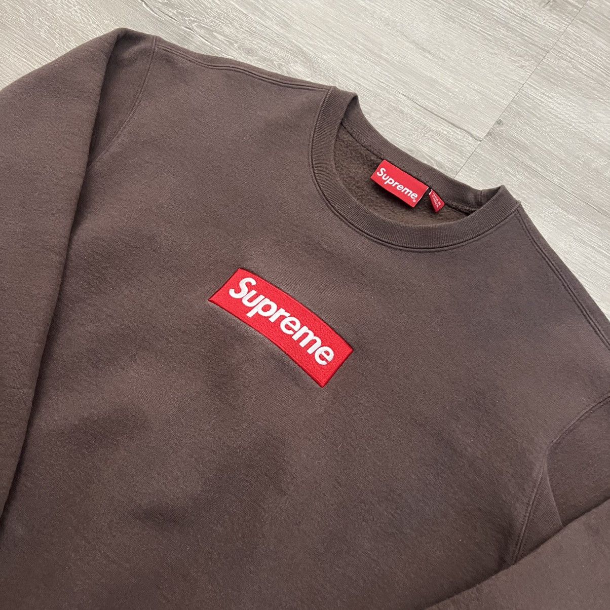Supreme Supreme Box Logo Crewneck FW22 Size US M / EU 48-50 / 2 - 12 Thumbnail