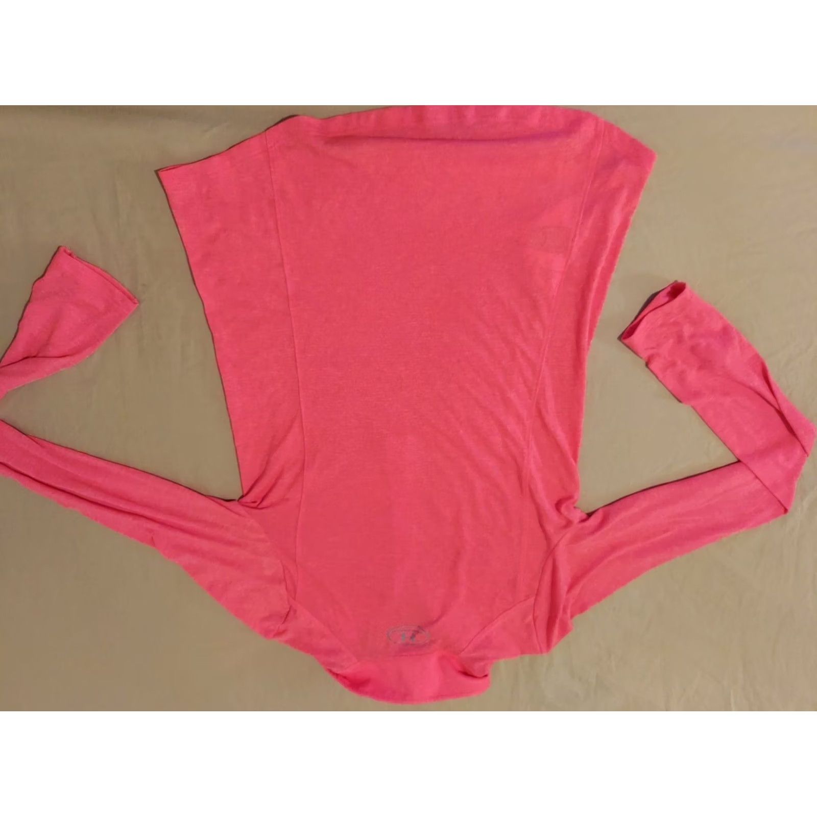 Under Armour Womens Under Armour Shirt S Small Orange Athletic Workout Long Sleeve Size S / US 4 / IT 40 - 6 Thumbnail