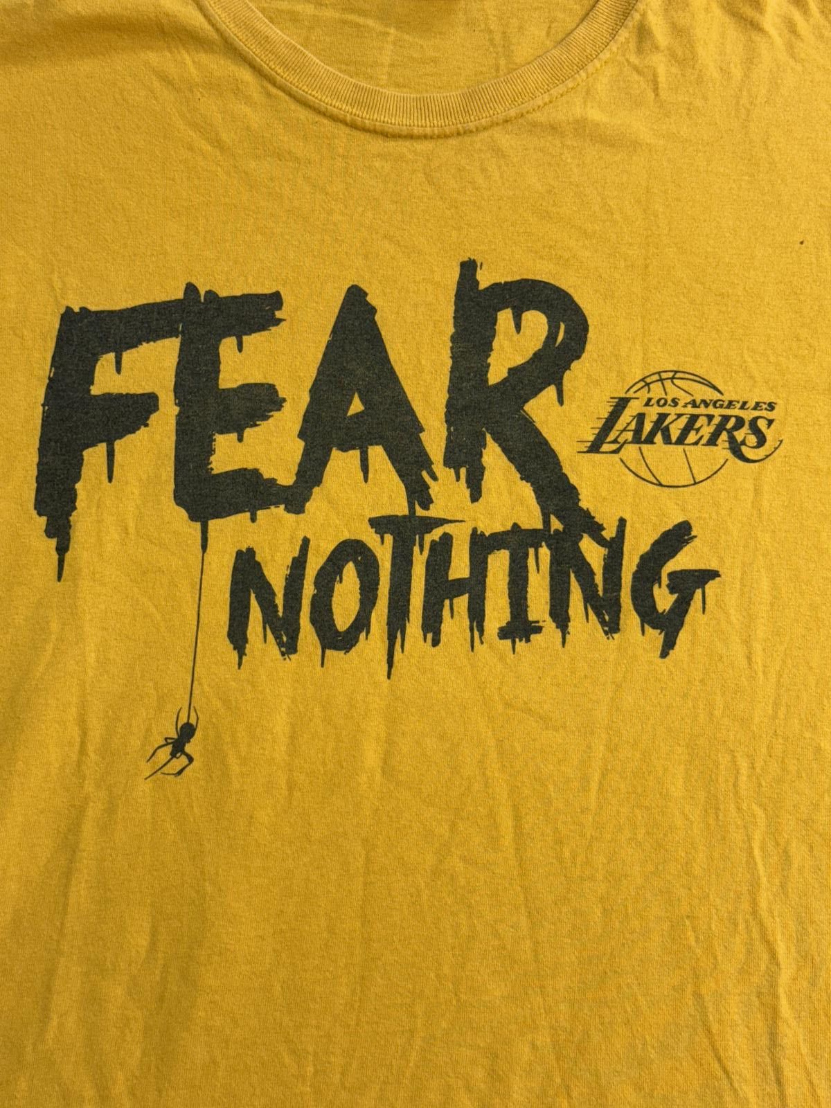 Gildan NBA Lakers Basketball T-shirt Halloween Fear Nothing Tee XL Size US XL / EU 56 / 4 - 3 Thumbnail