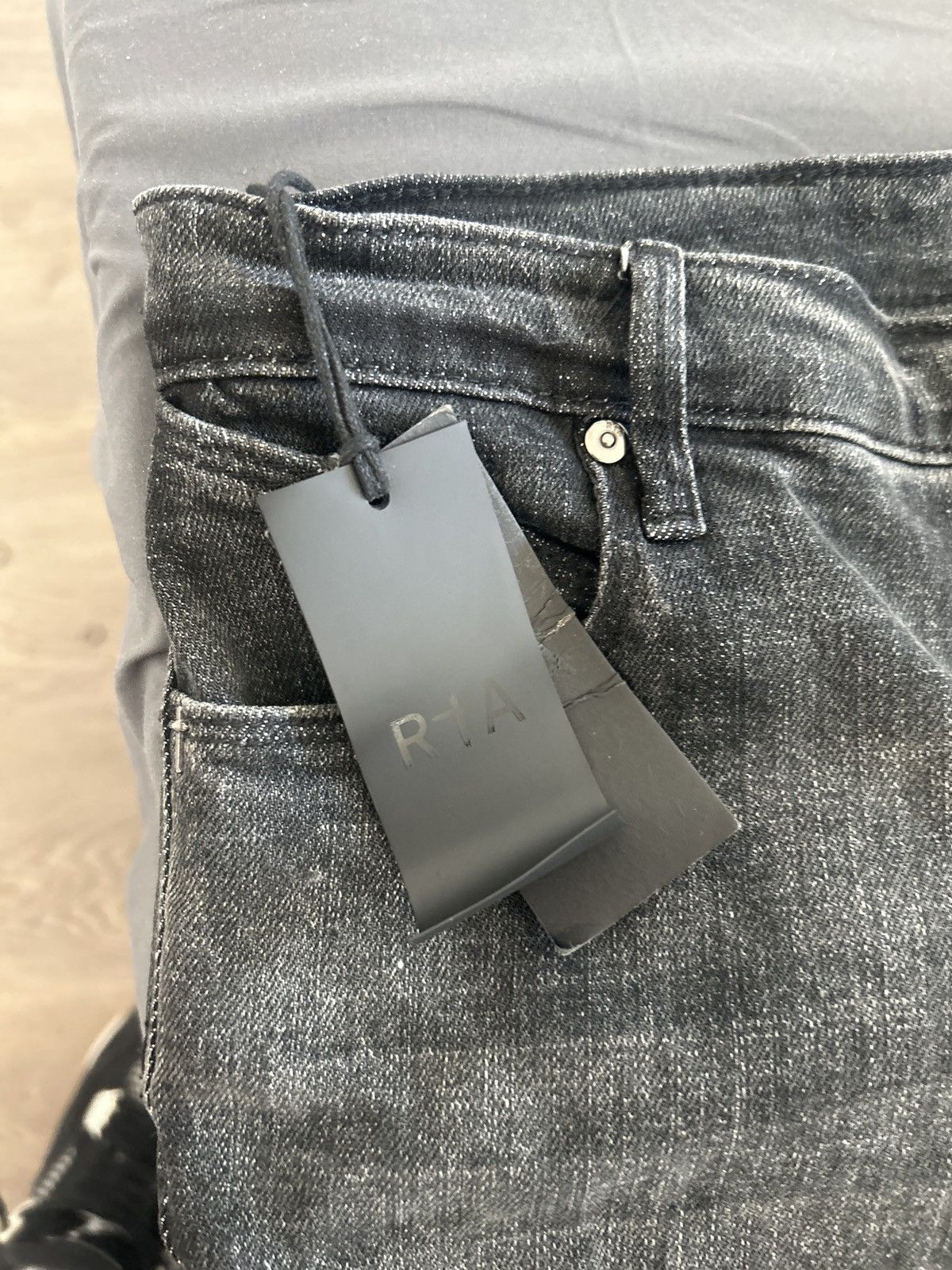Rta BRYANT SKINNY JEAN | DISTRESSED GREY Size US 31 - 5 Thumbnail