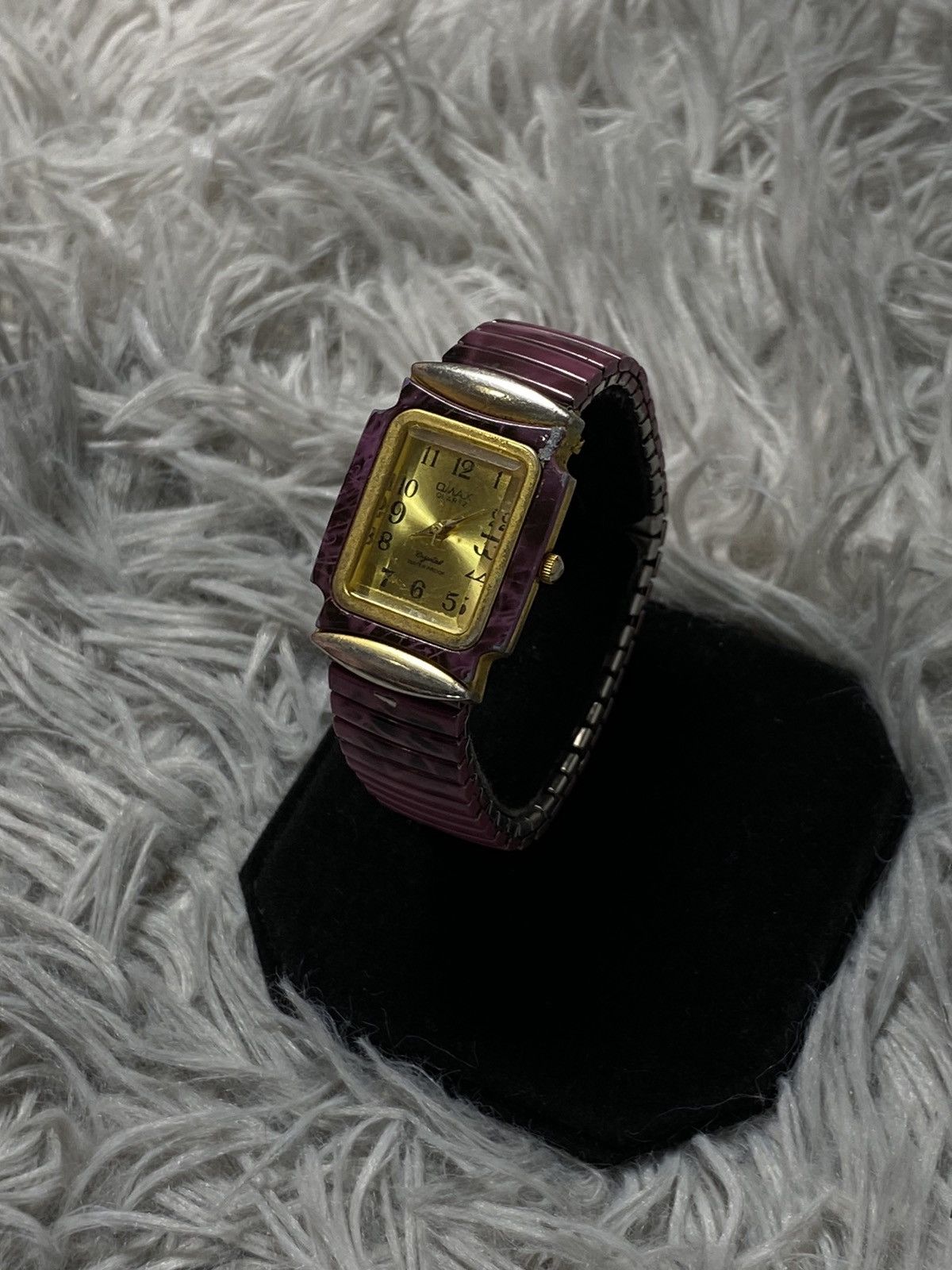 Japanese Brand Purple Retro Quartz Watch | Japanese Brand Size ONE SIZE - 1 Thumbnail