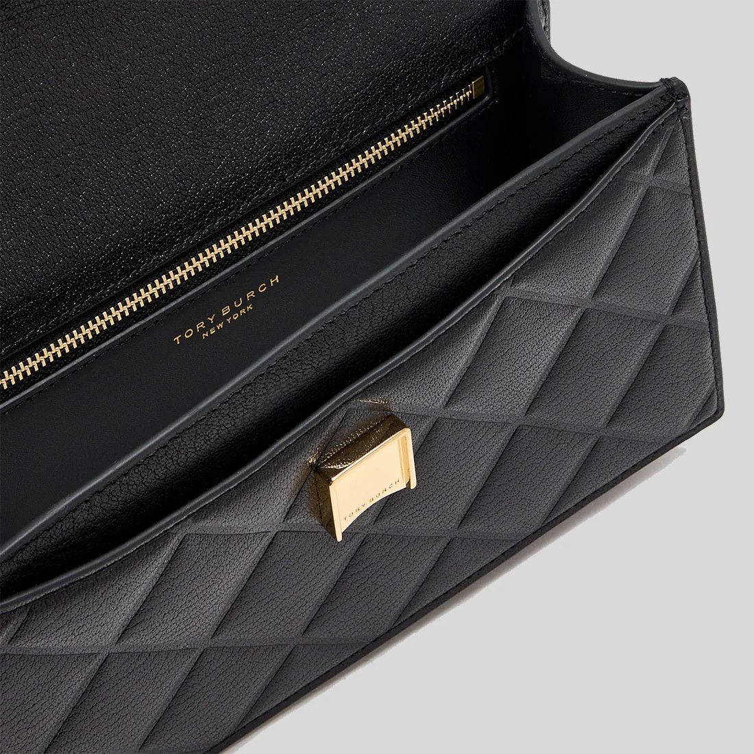 Tory Burch os11x0326 Size: OS / Small Fleming Shoulder Bag in Black Size ONE SIZE - 4 Thumbnail
