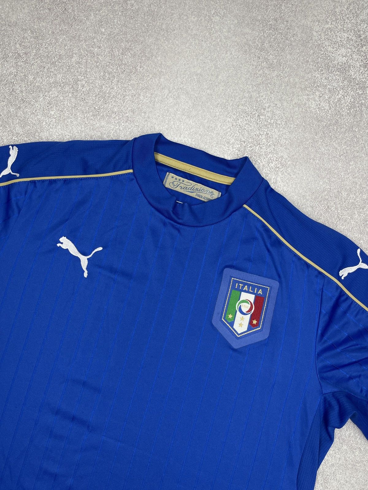 Puma × Vintage Vintage Puma Italy Forza Azzuri Soccer Jersey Football Club Size US M / EU 48-50 / 2 - 4 Thumbnail