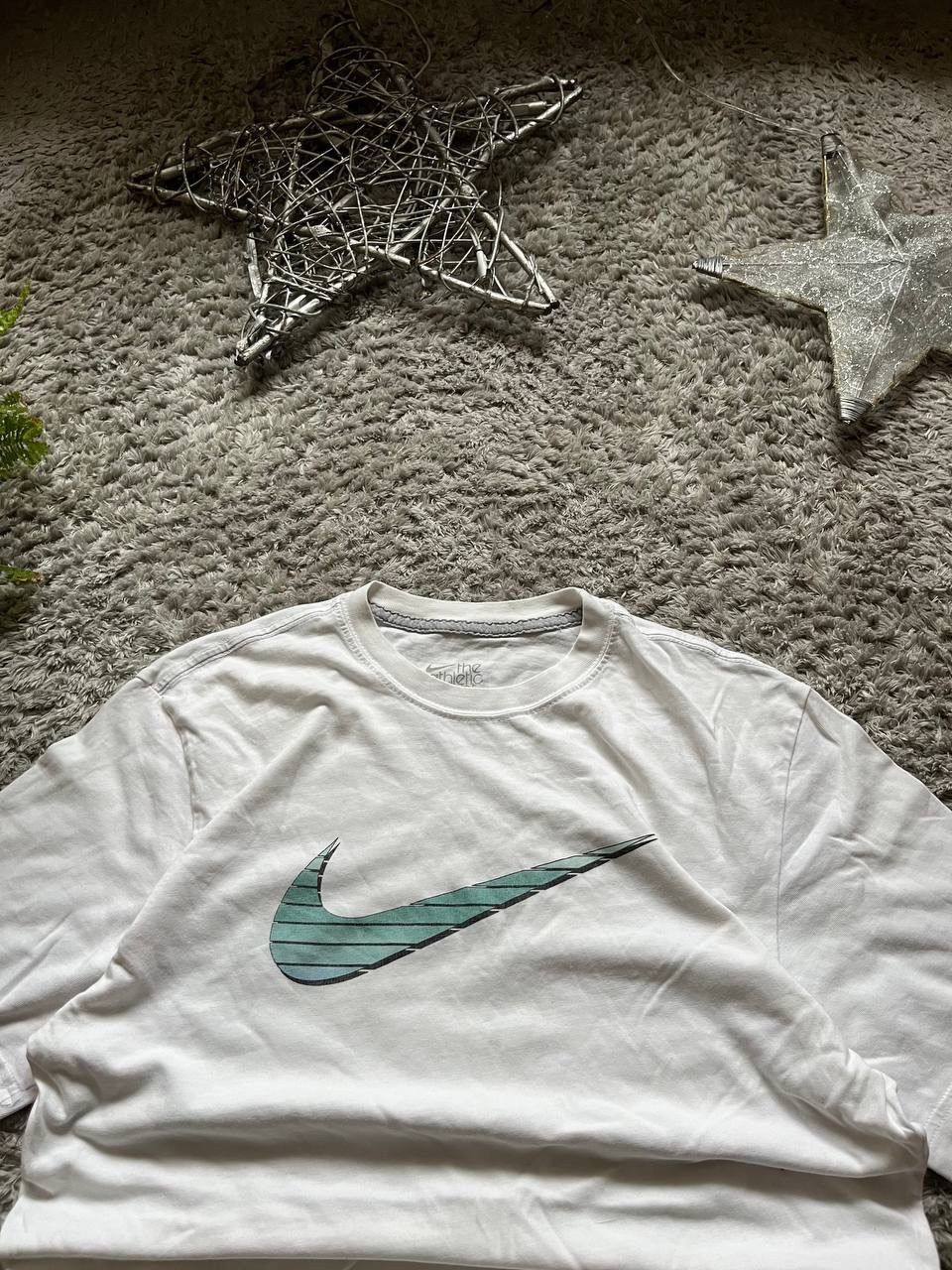 Nike × Vintage 00s Nike T-Shirt Vintage Streetwear Big Logo Swoosh Oversize Size US M / EU 48-50 / 2 - 4 Thumbnail