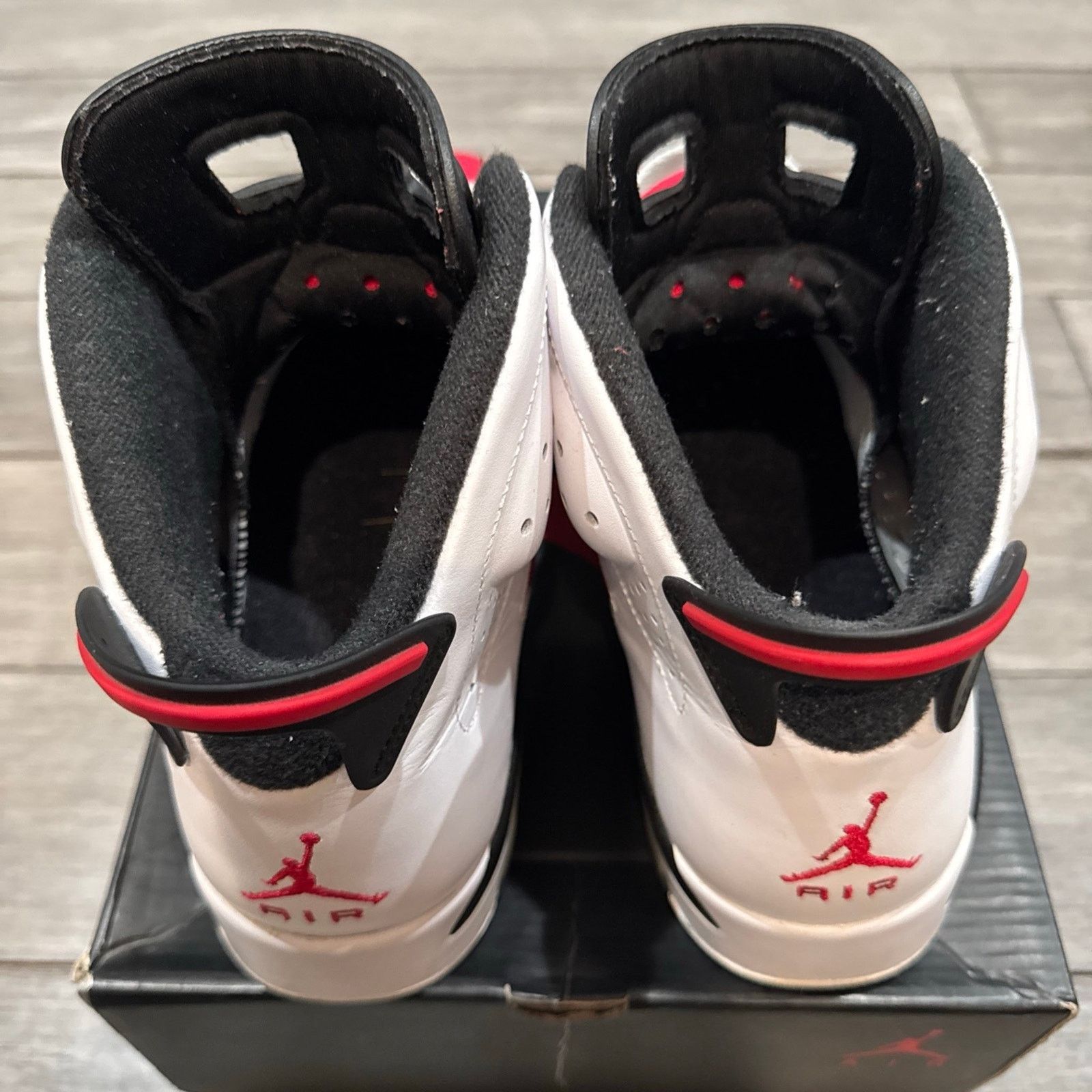 Jordan Brand Jordan 6 “Carmine” Size US 10.5 / EU 43-44 - 4 Thumbnail