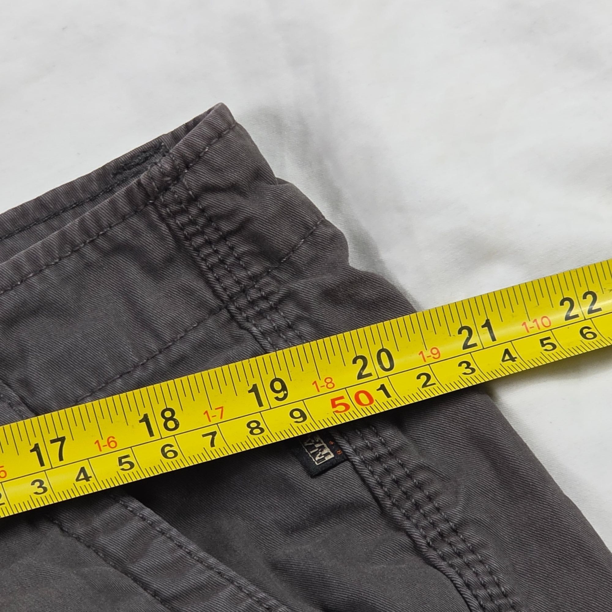 Napapijri Geographic Mens Cargo Shorts Size 40 Gray Lightwei