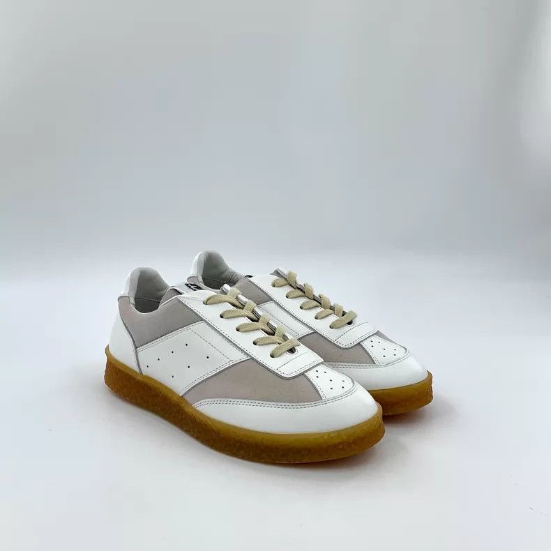 Maison Margiela Maison Margiela White leather lace-up casual flat board sh Size US 6.5 / IT 36.5 - 2 Thumbnail