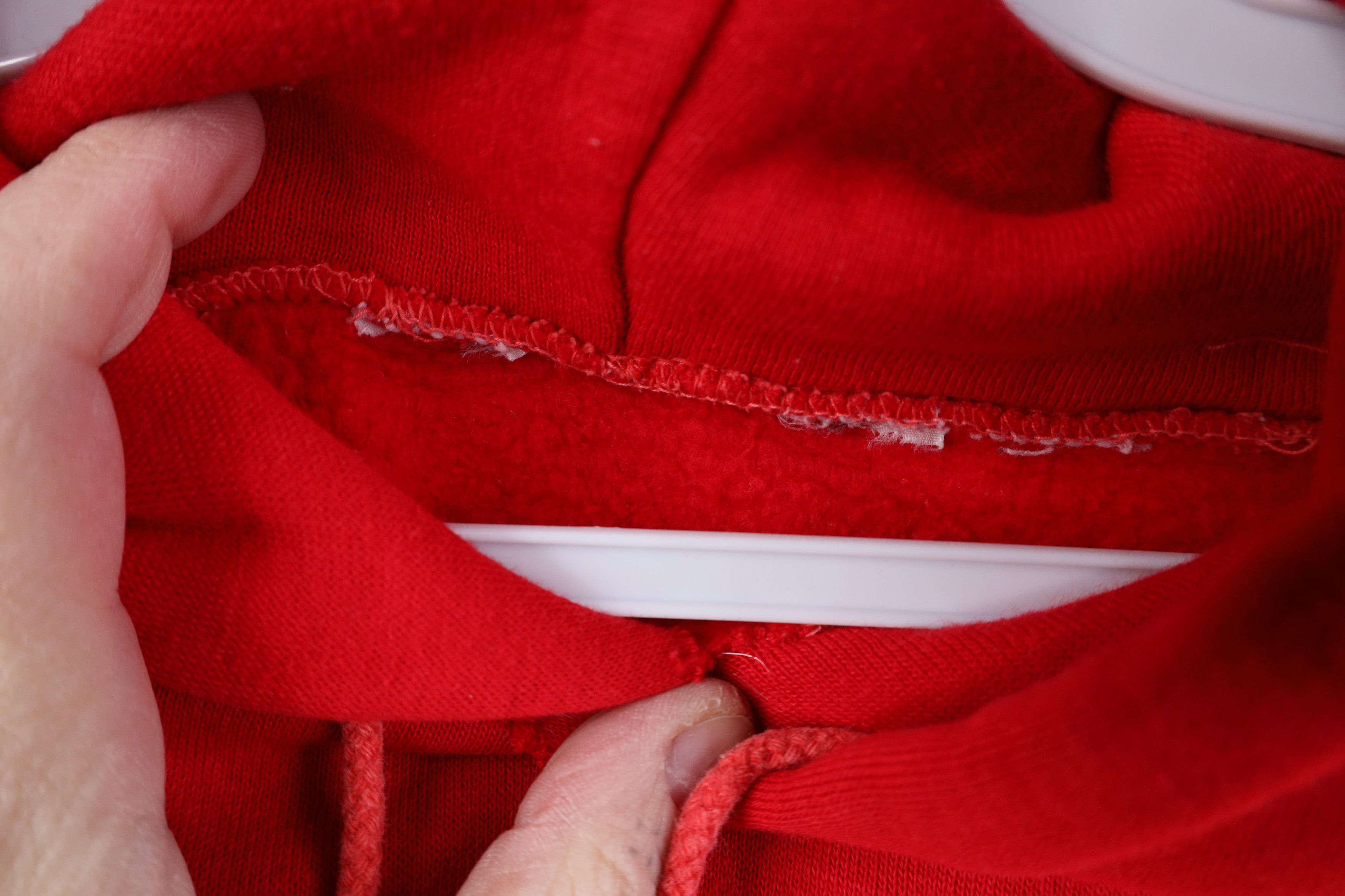 Vintage Vintage 70s Streetwear Boxy Fit Hoodie Sweatshirt Red USA Size US S / EU 44-46 / 1 - 8 Thumbnail