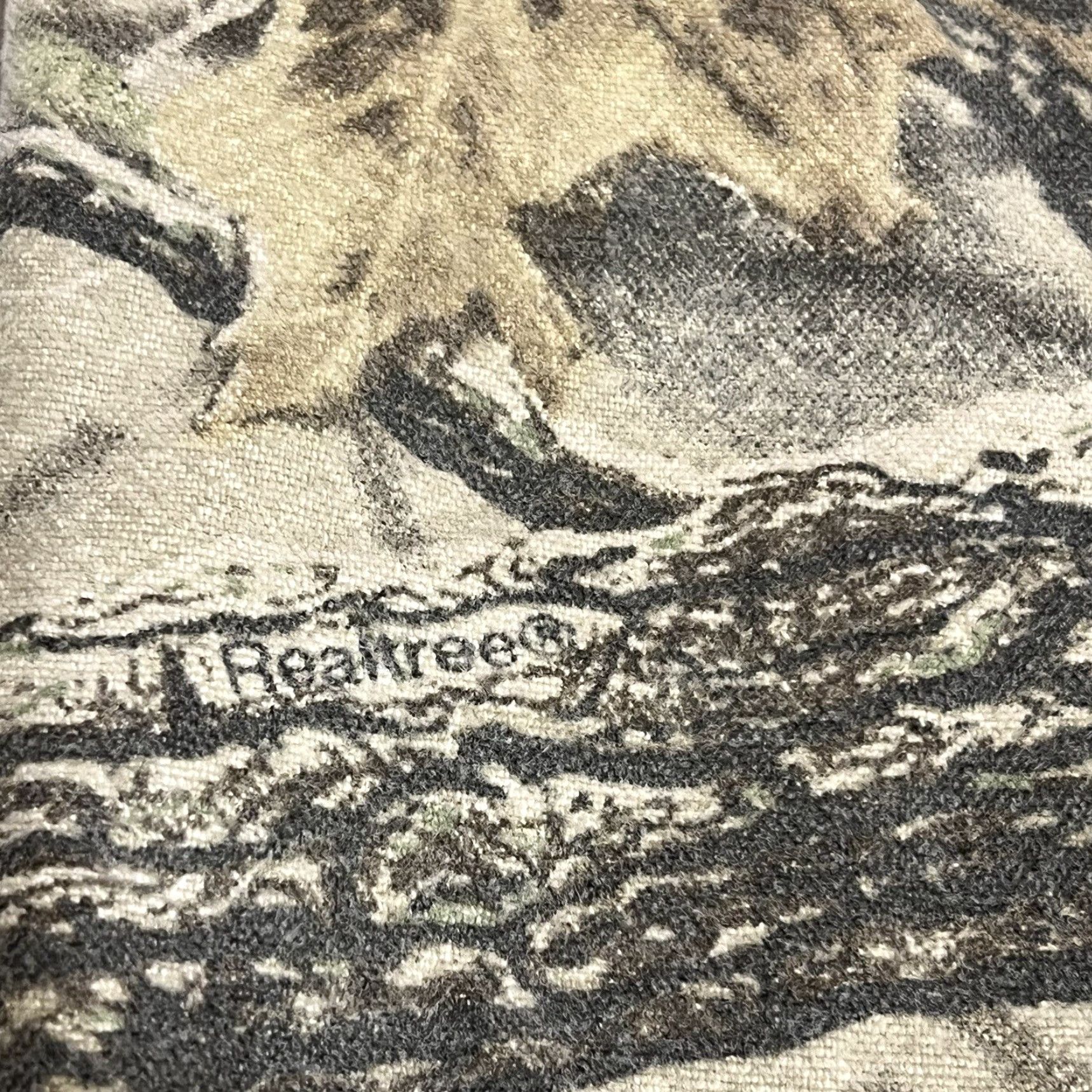 Realtree VTG Rattlers Brand Realtree Camo Chamois Hunting Shirt Mens L USA Camouflage Folded Collar Button-Up Pockets heavyweight Multicolor Cotton Flannel Size US L / EU 52-54 / 3 - 7 Thumbnail