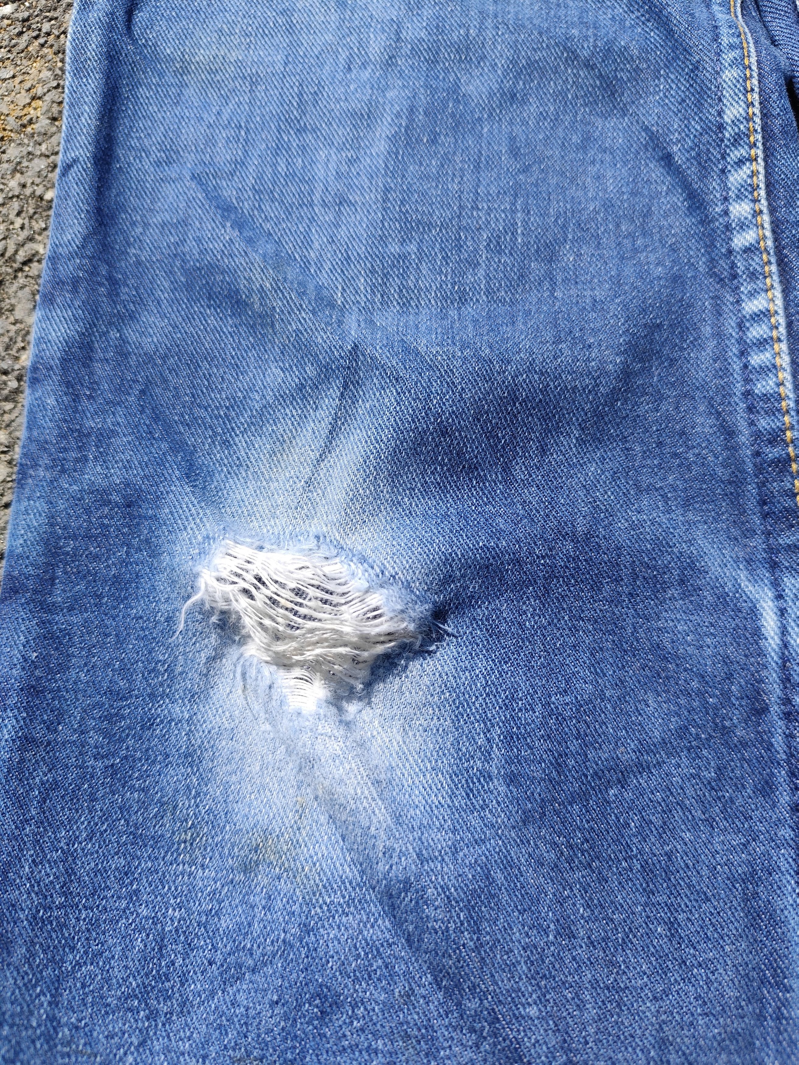Levi's × Levi's Vintage Clothing × Vintage Vintage Levi's 517 Flare Bootcut Denim B_J/1124/6 Size 25" / US 0 / IT 36 - 7 Thumbnail