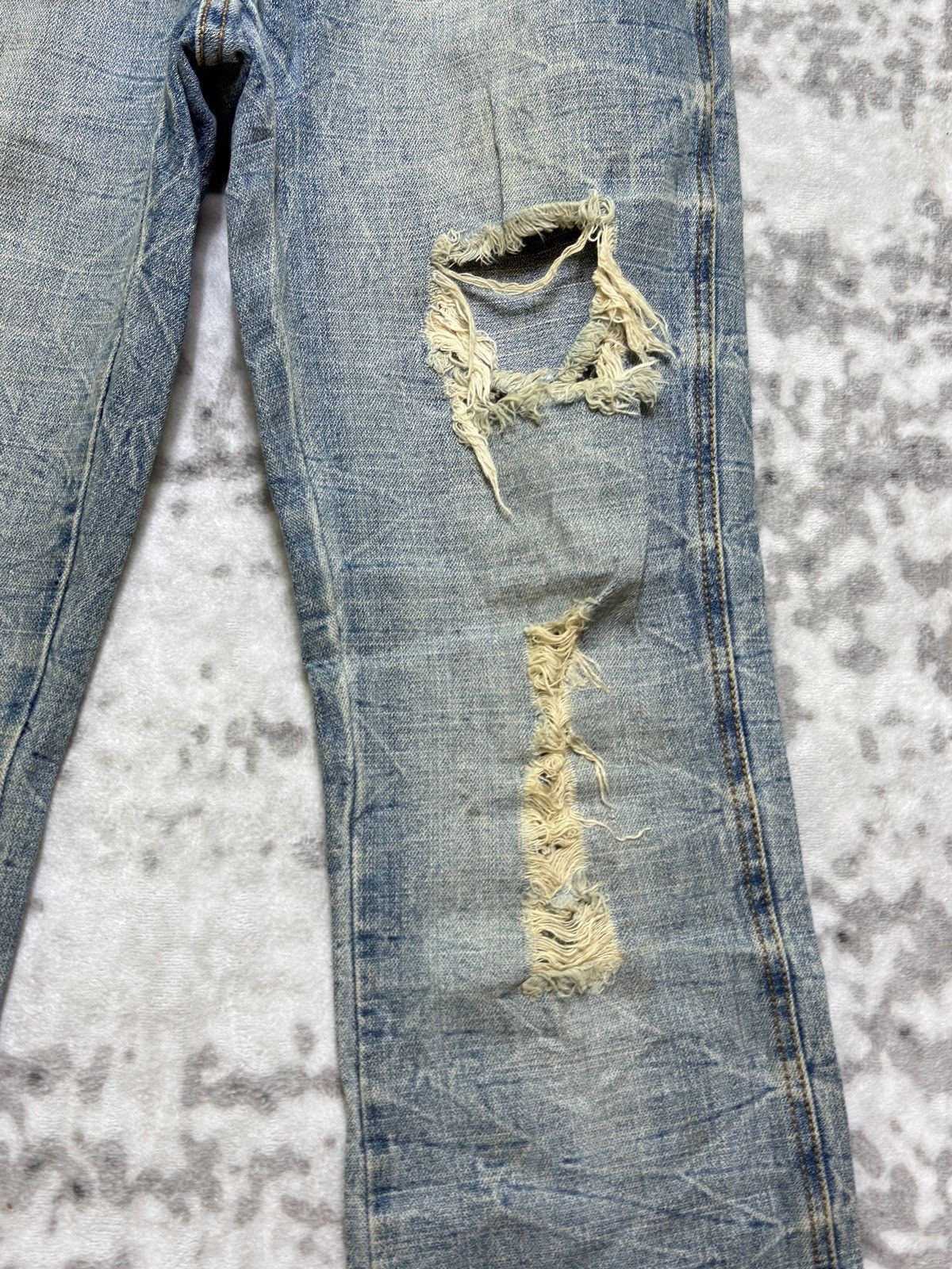Japanese Brand The M2368 Jeans Streetwear Distressed Flare Unisex Denim Size US 31 - 6 Thumbnail