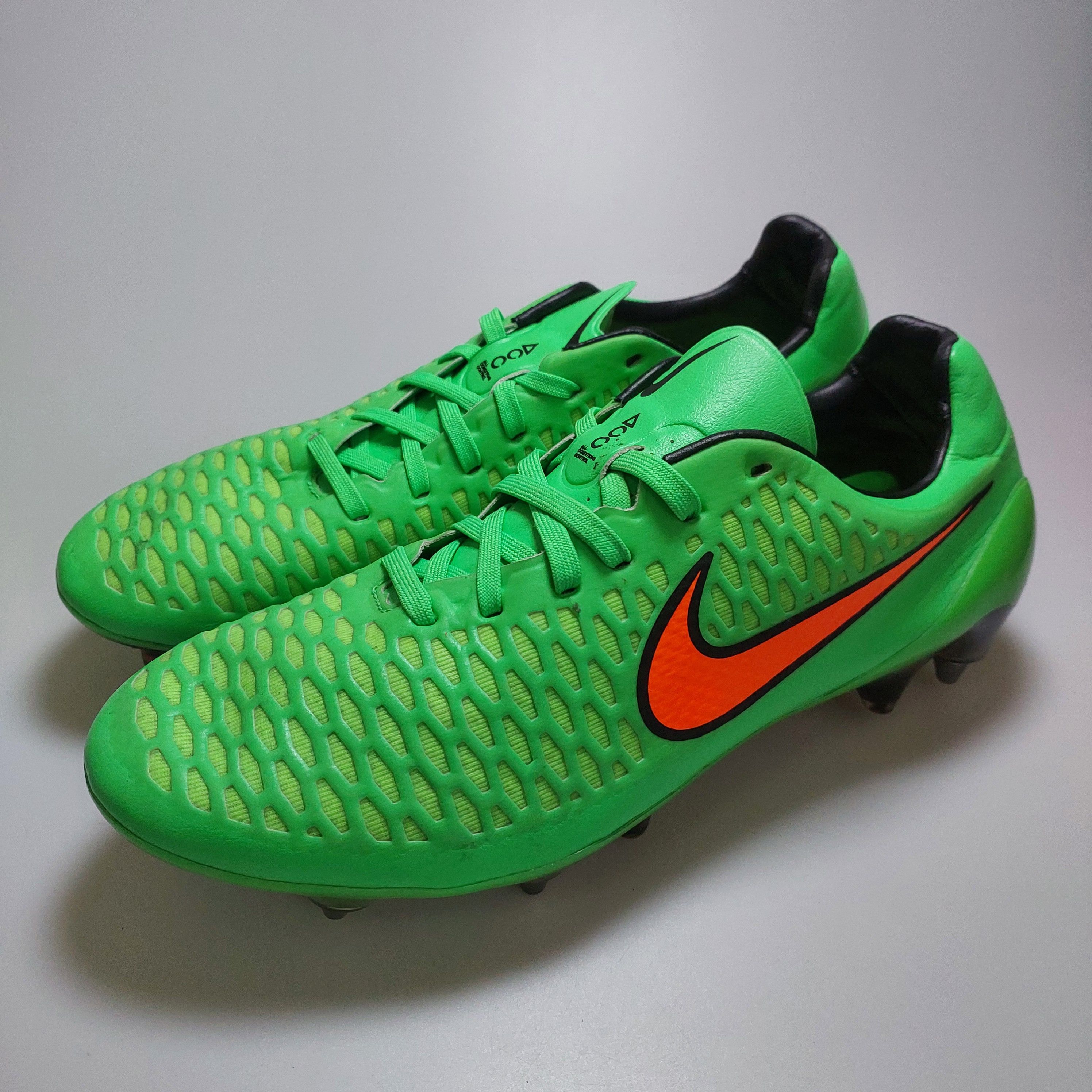 Nike Magista Opus Elite SG-PRO 649233-380 US8 UK7 26CM Size US 8 / EU 41 - 1 Thumbnail