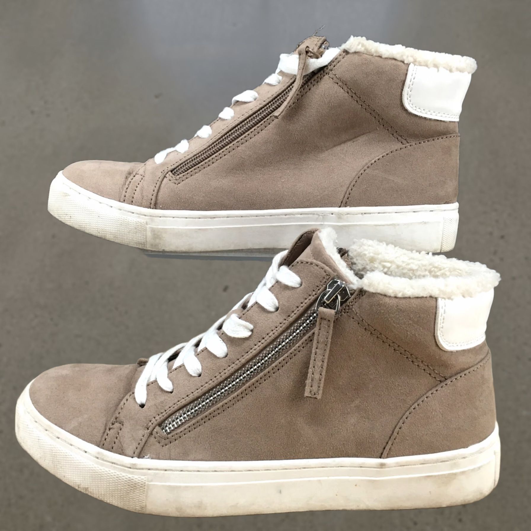 Vintage Universal Thread Boots Womens 8.5 Faux-Fur Trim Ankle Winter Beige Faux Suede Size US 9 / IT 39 - 1 Thumbnail