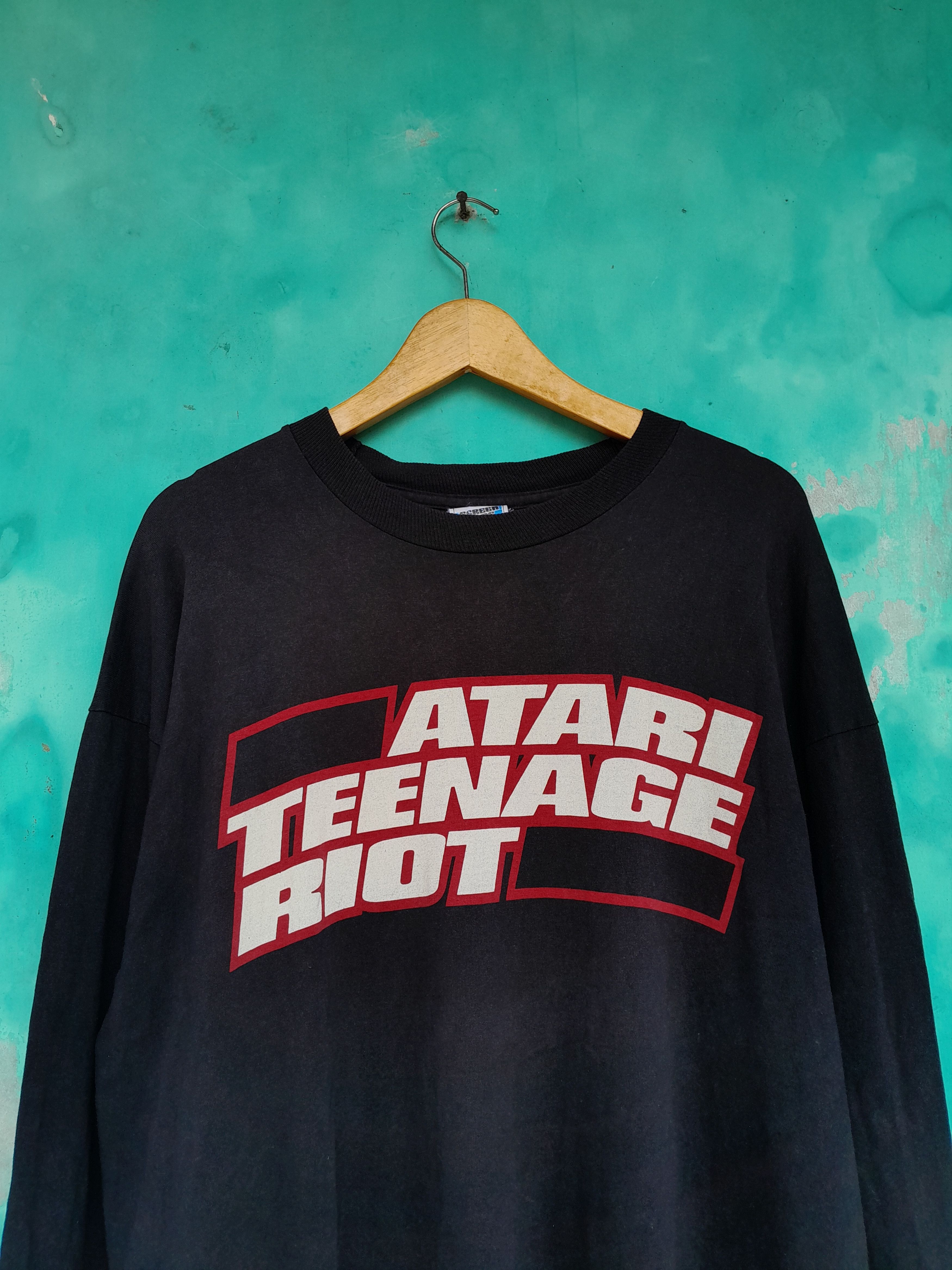 Band Tees Vintage 90s Atari Teenage Riot band Size US XL / EU 56 / 4 - 3 Thumbnail