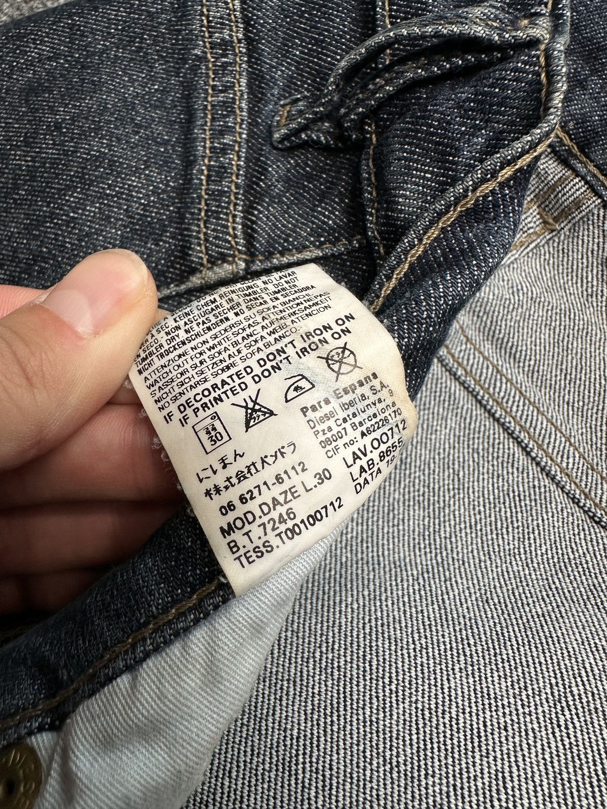 Diesel 00s DIESEL Flared Jeans Denim Pants Low Rise Y2K Style sz 26 Size 26" / US 2 / IT 38 - 12 Thumbnail