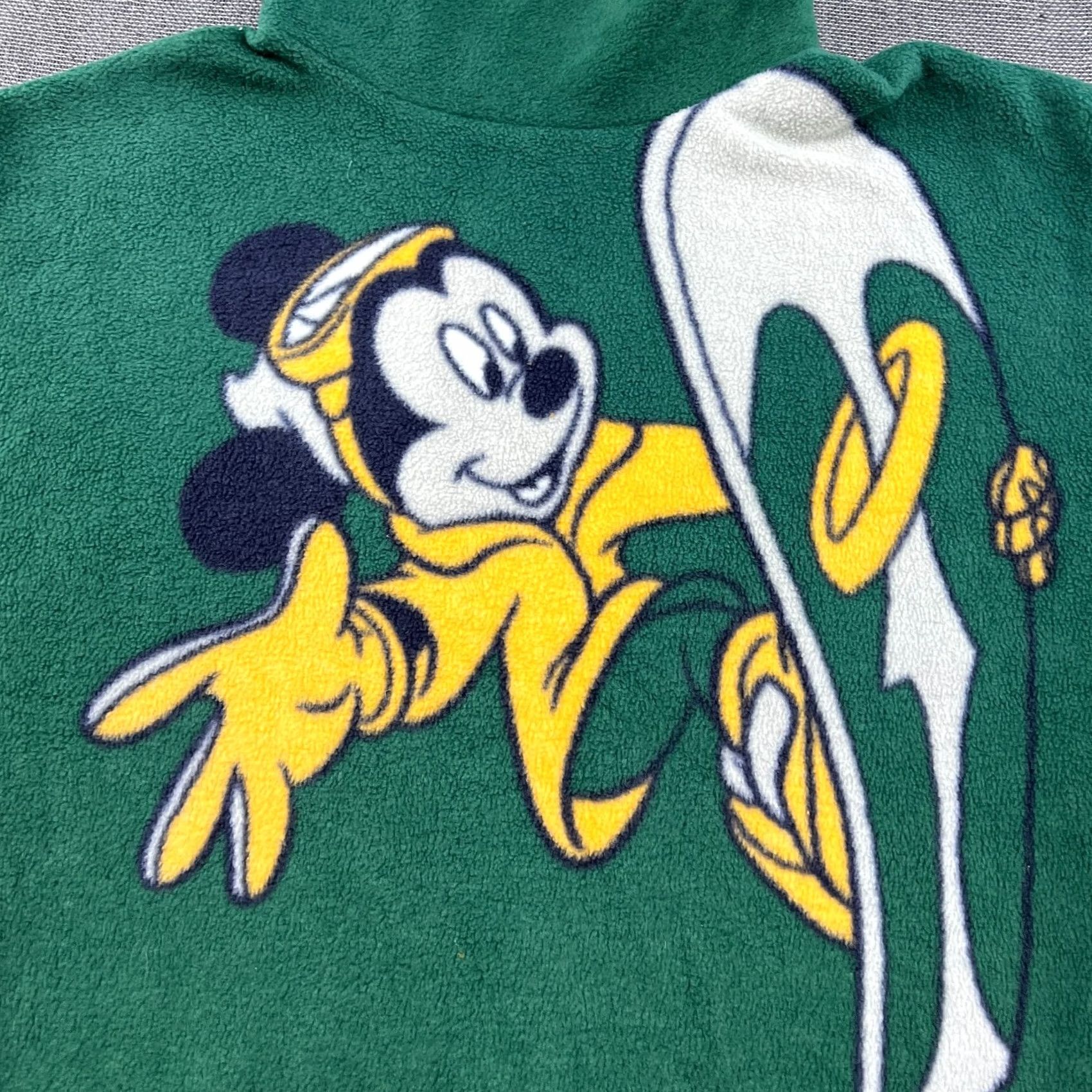 Vintage VINTAGE Sport Comics Mickey Mouse Fleece Pullover Sweater Shirt Medium Green Unisex Adults Men Womens Size US L / EU 52-54 / 3 - 3 Thumbnail