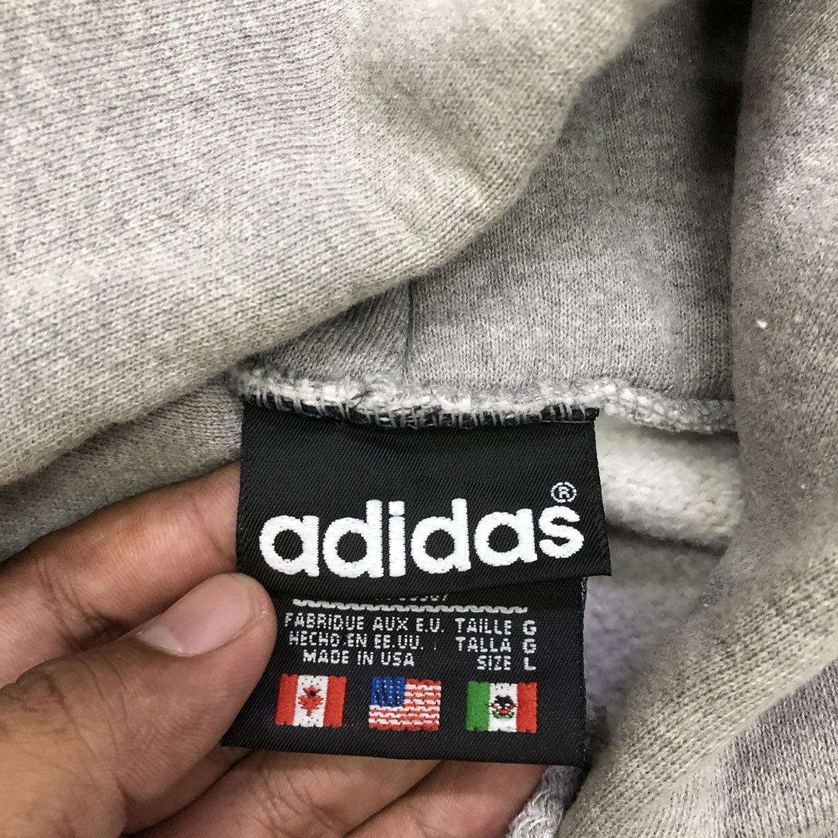 Adidas Vintage Adidas Embroidered Thrash Hoodie Sweatshirt Size US L / EU 52-54 / 3 - 10 Thumbnail