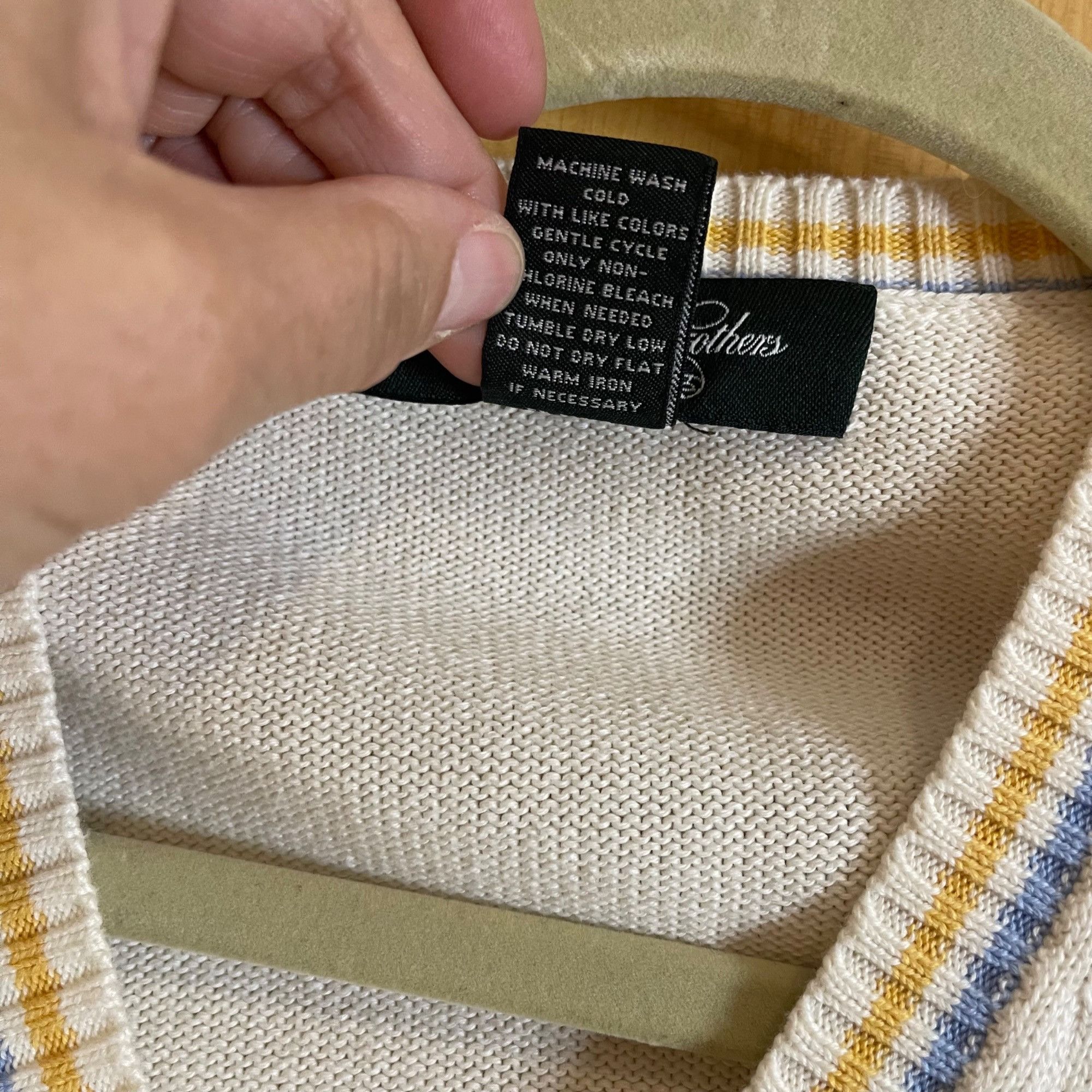 Brooks Brothers Brooks Brothers Vintage Mens Sweater Size Large Size US L / EU 52-54 / 3 - 4 Thumbnail